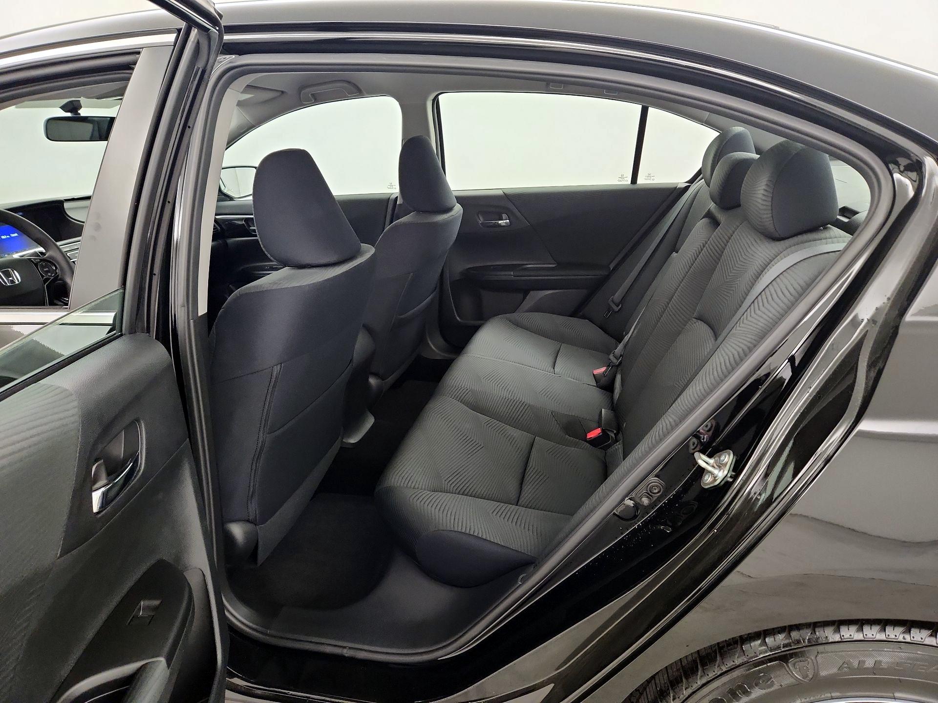 Thumbnail: 2016 Honda Accord - 19