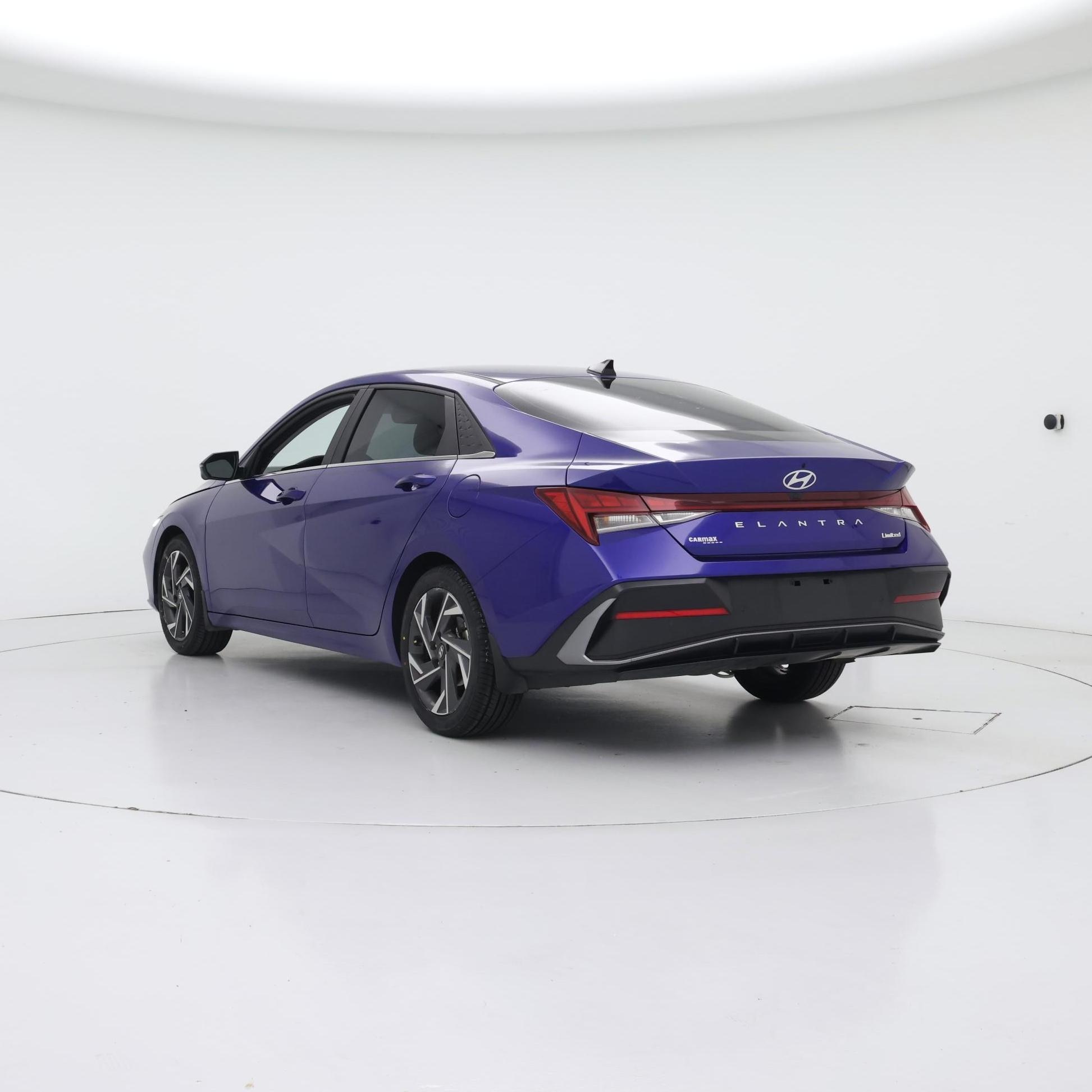Thumbnail: 2024 Hyundai Elantra - 2