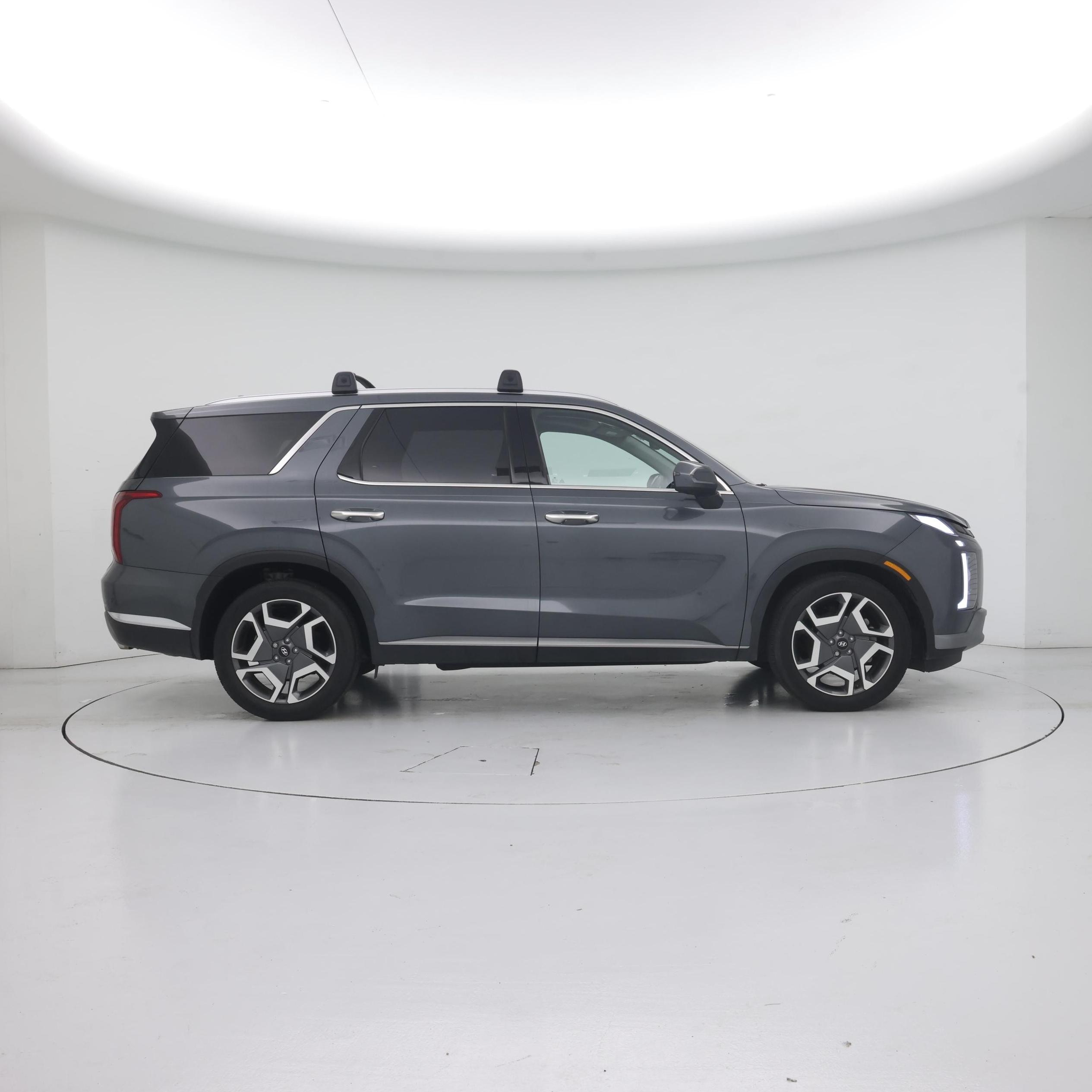 Thumbnail: 2023 Hyundai Palisade - 7