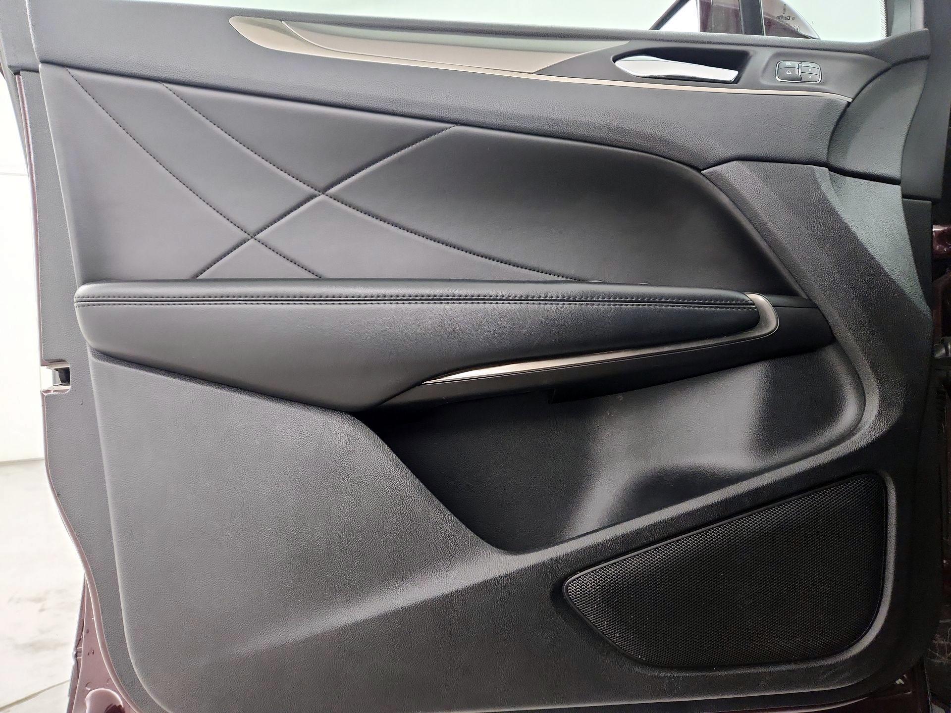 Thumbnail: 2018 Lincoln MKC - 12