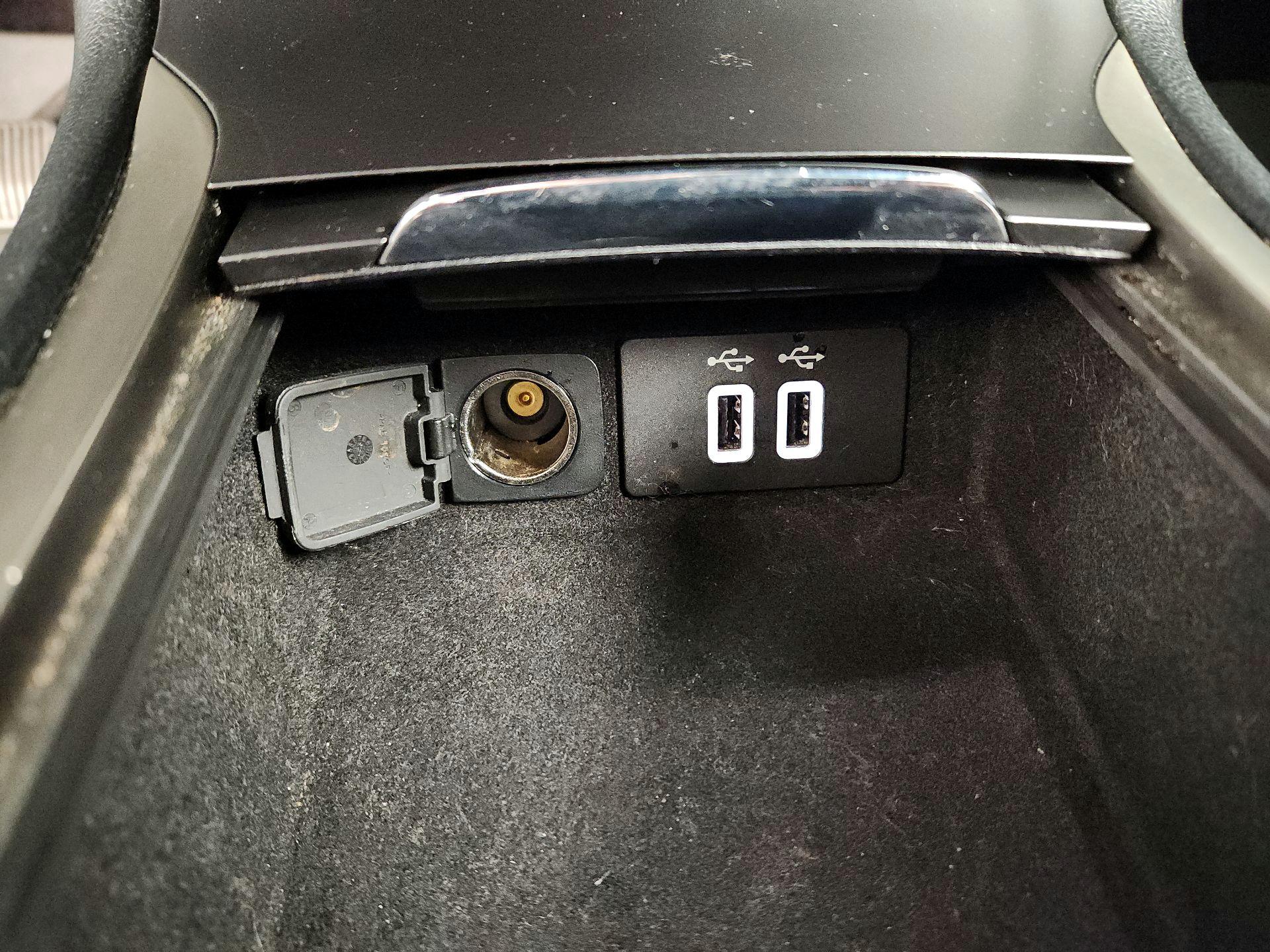 Thumbnail: 2018 Lincoln MKC - 19