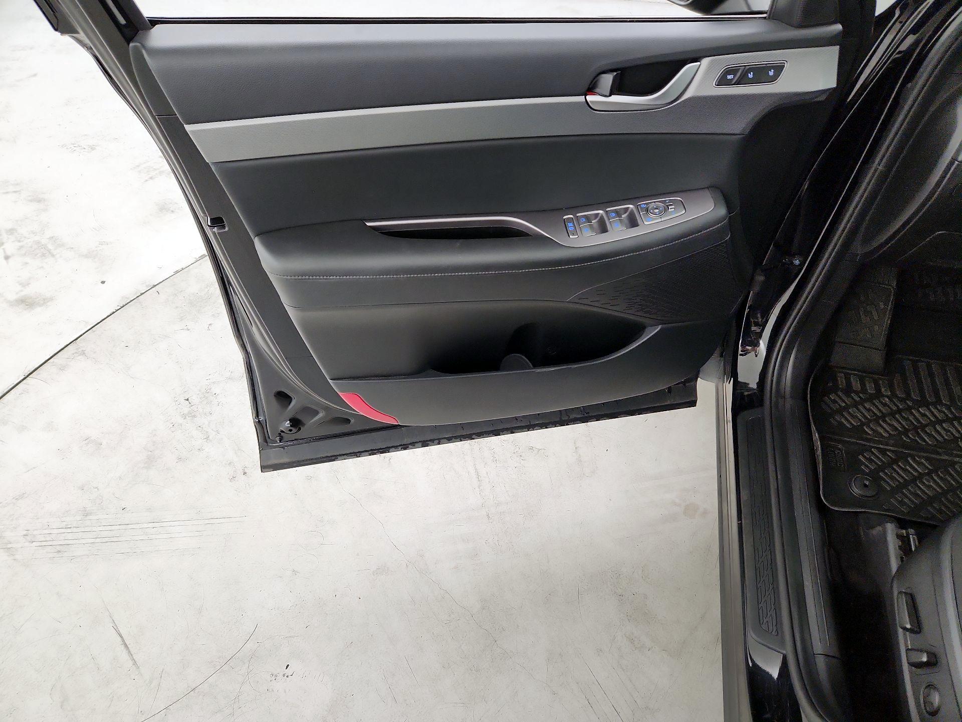 Thumbnail: 2022 Hyundai Palisade - 12