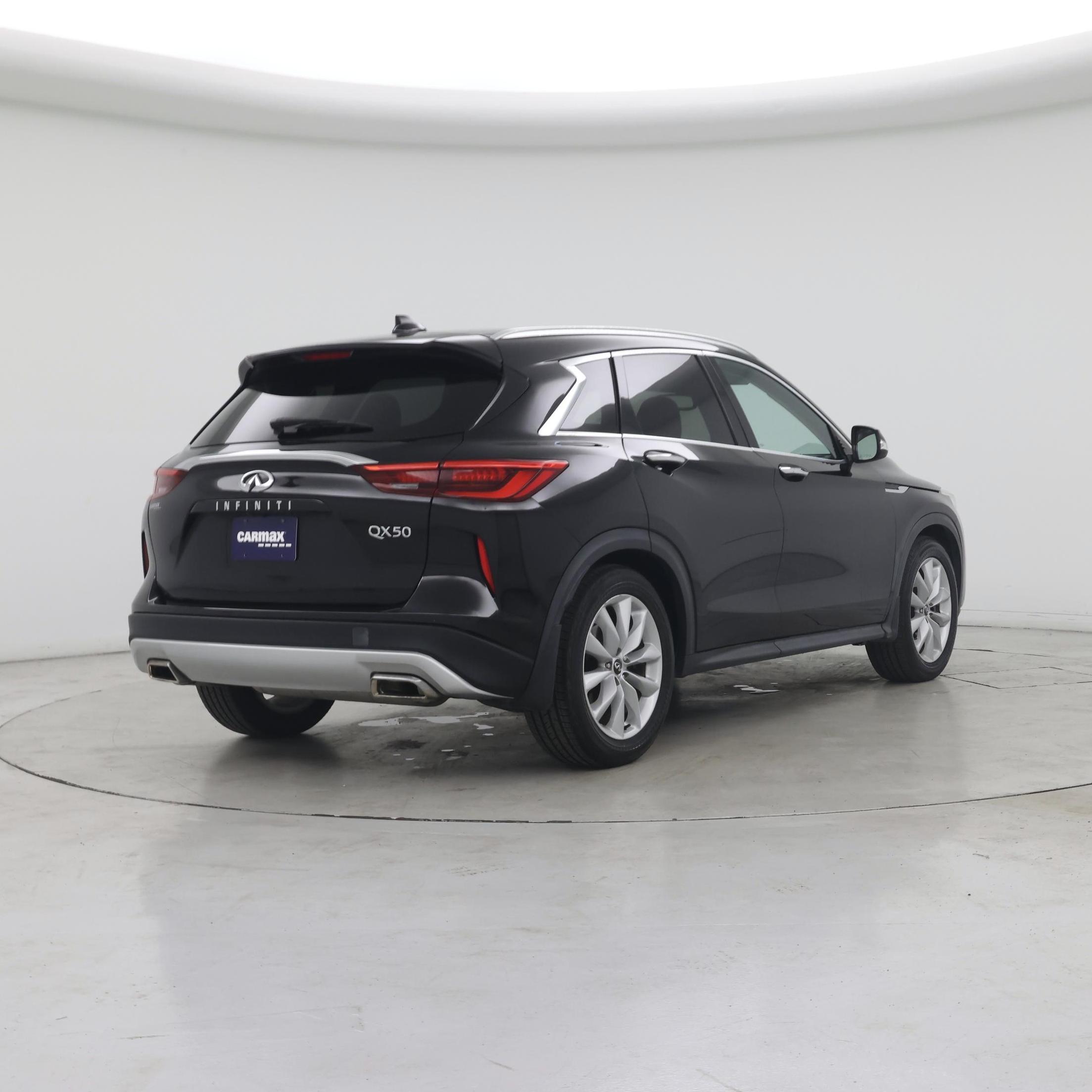 Thumbnail: 2019 INFINITI QX50 - 8