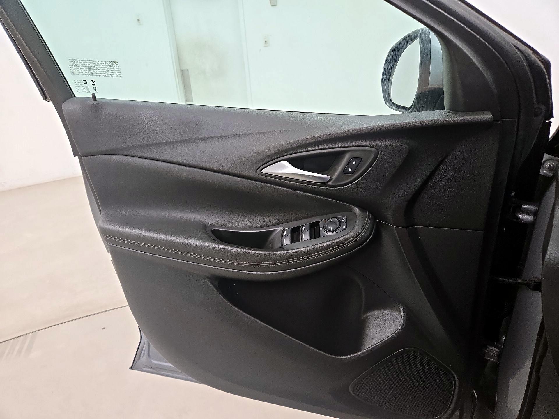 Thumbnail: 2023 Buick Encore GX - 12