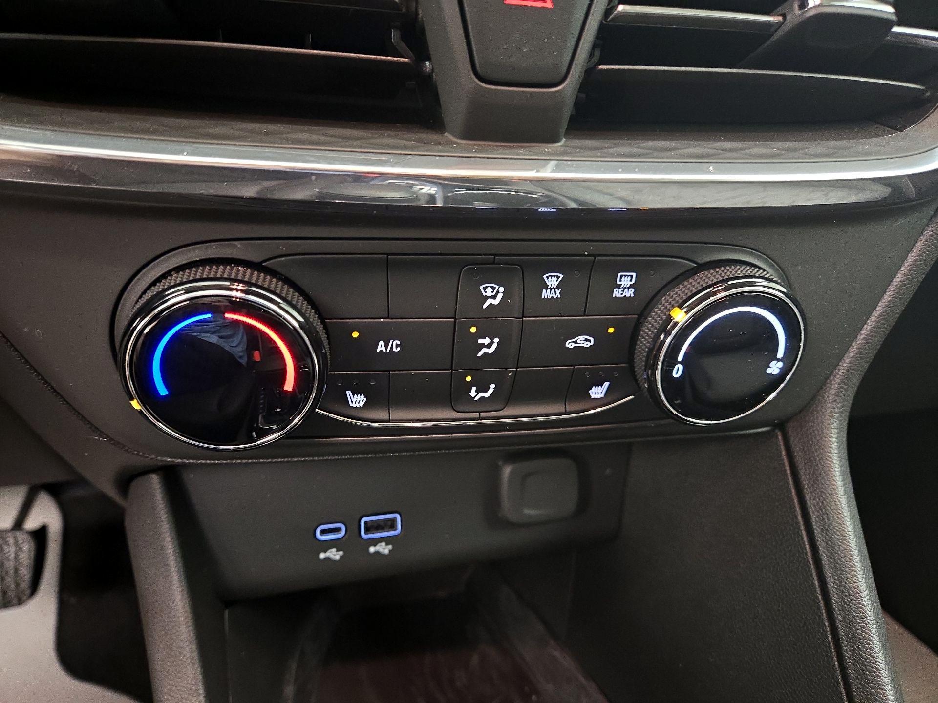 Thumbnail: 2024 Buick Encore GX - 16