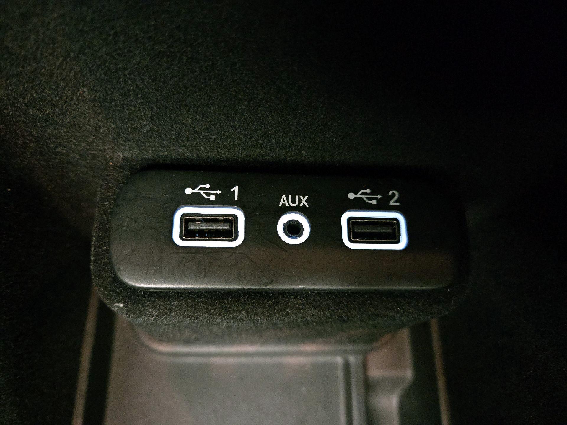 Thumbnail: 2022 Dodge Charger - 19