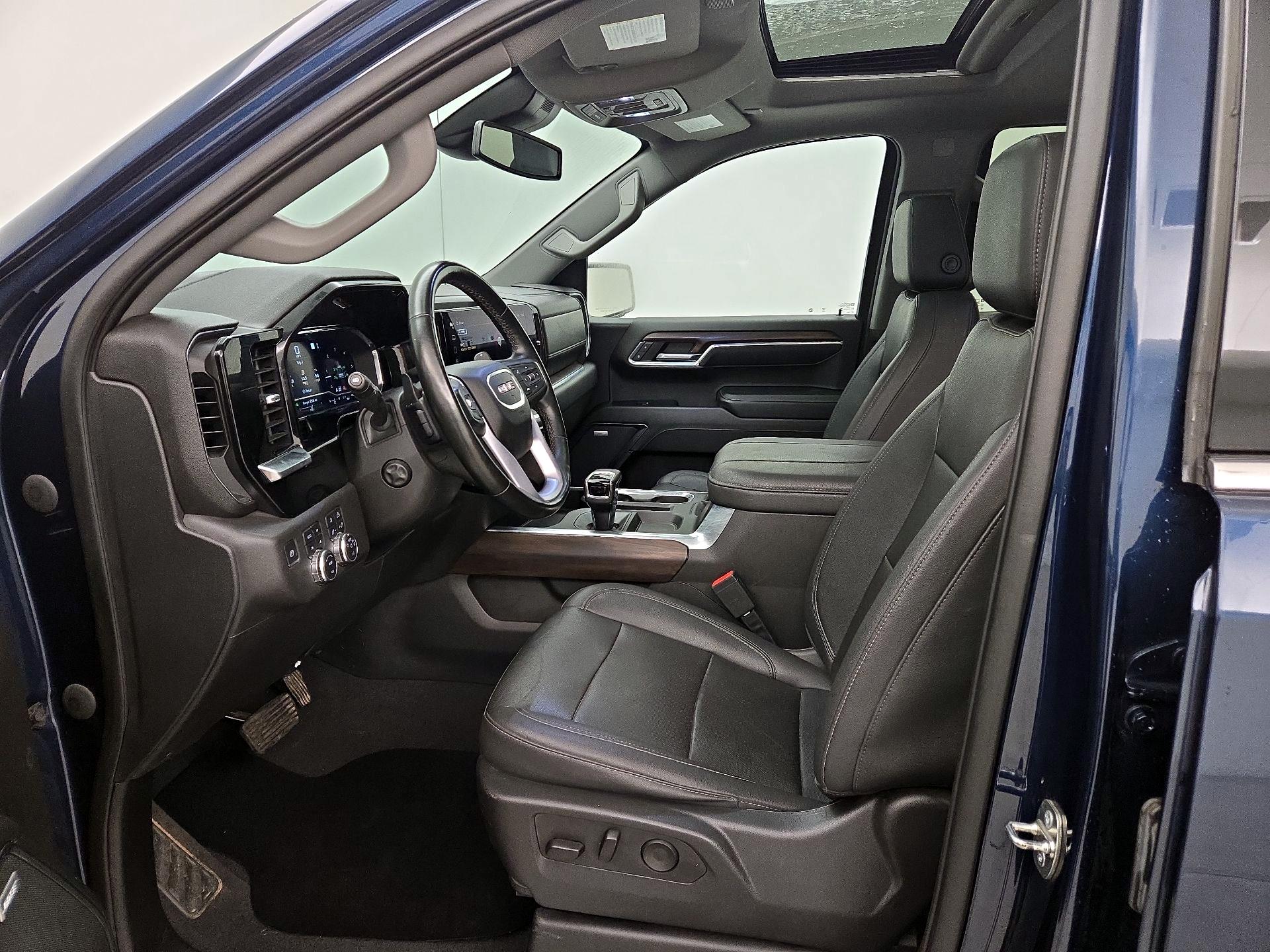 Thumbnail: 2023 GMC Sierra 1500 - 11