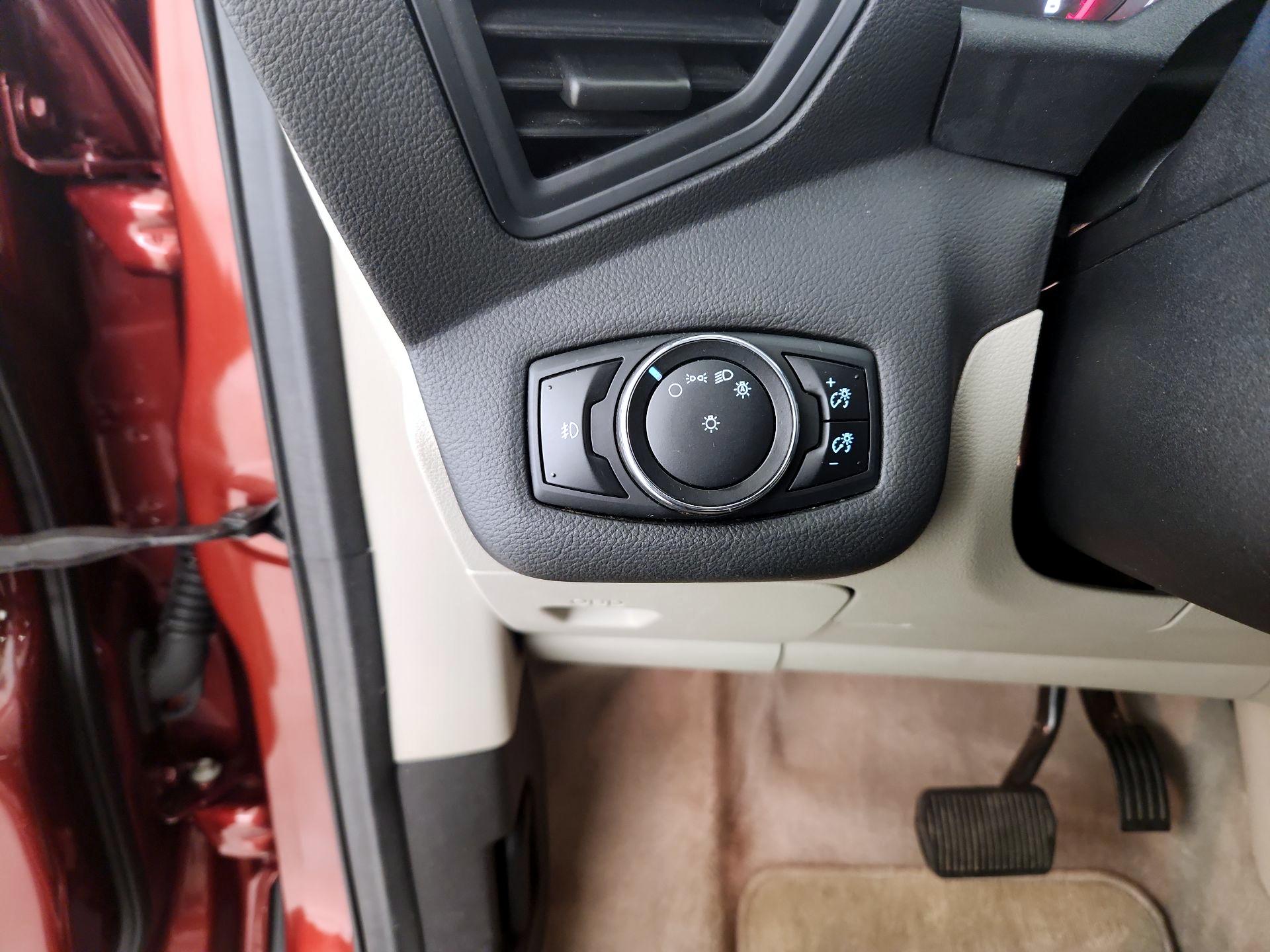 Thumbnail: 2014 Ford Escape - 13