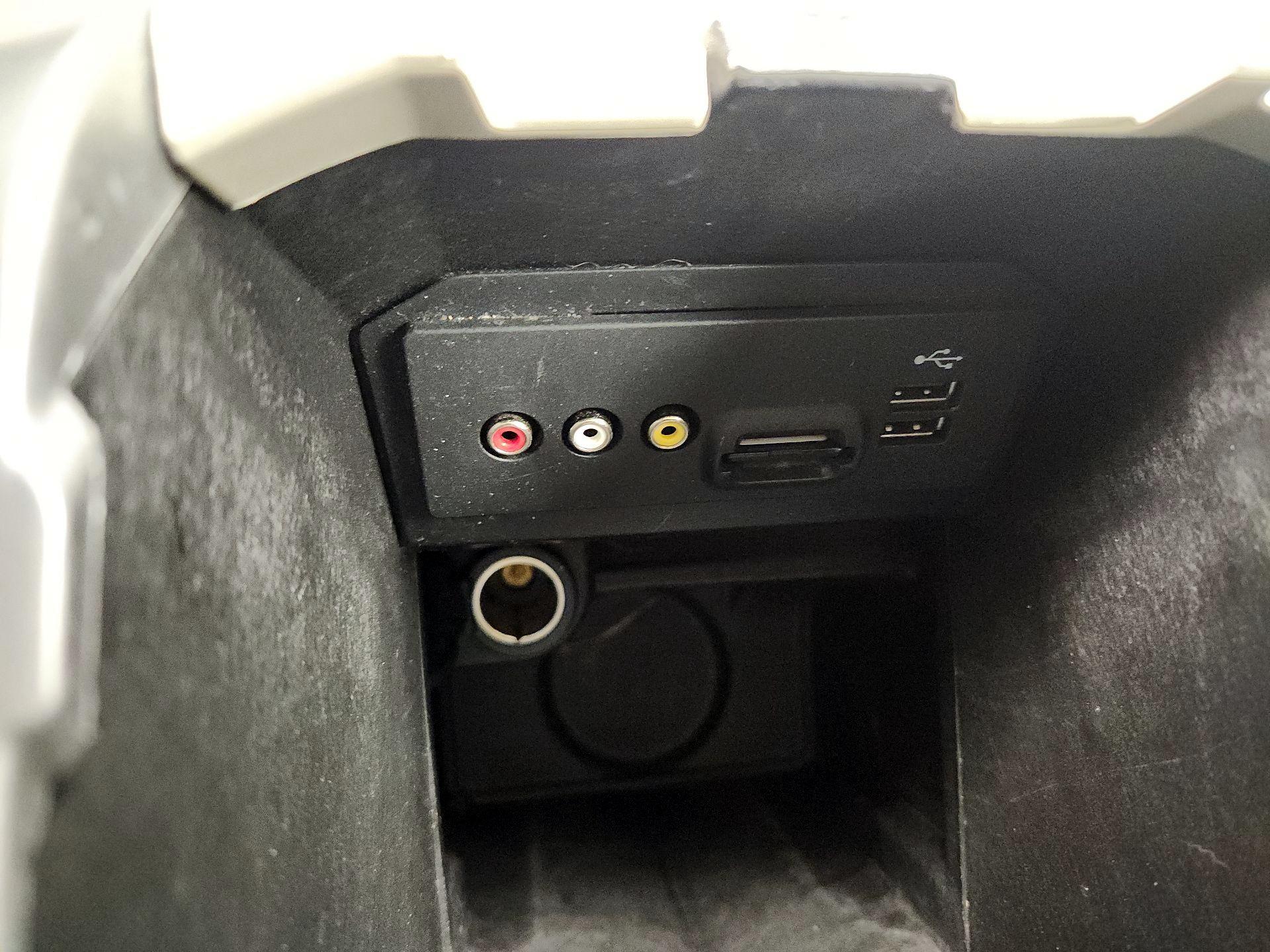 Thumbnail: 2014 Ford Escape - 19