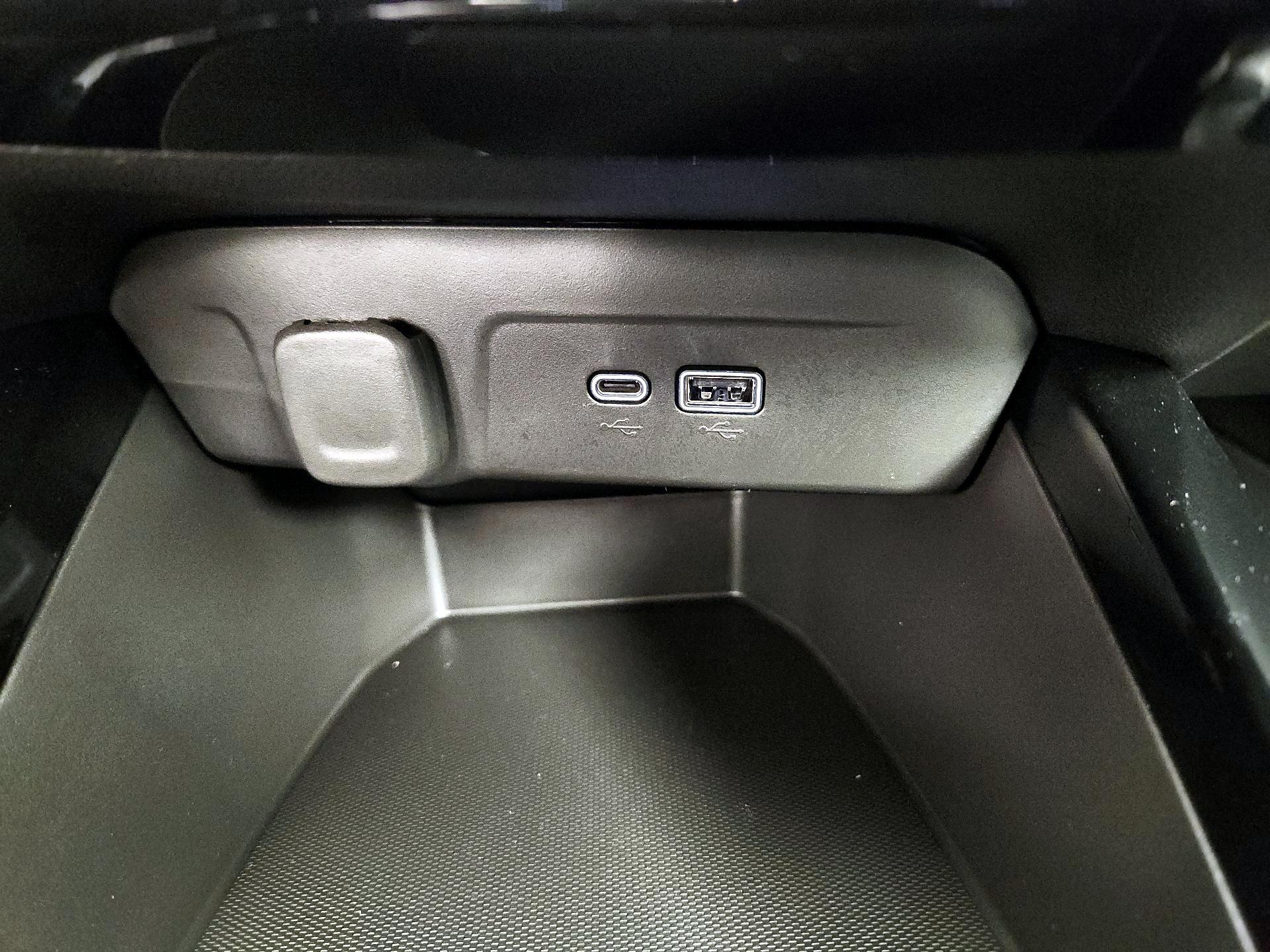 Thumbnail: 2026 Chevrolet Trax - 18