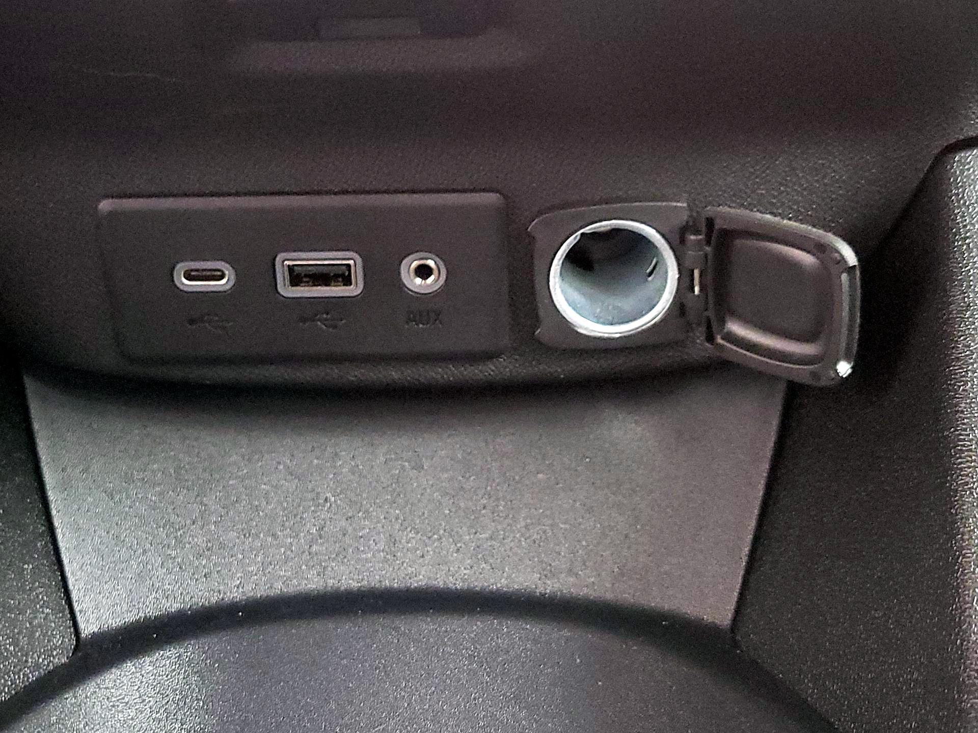 Thumbnail: 2025 Chevrolet Malibu - 18