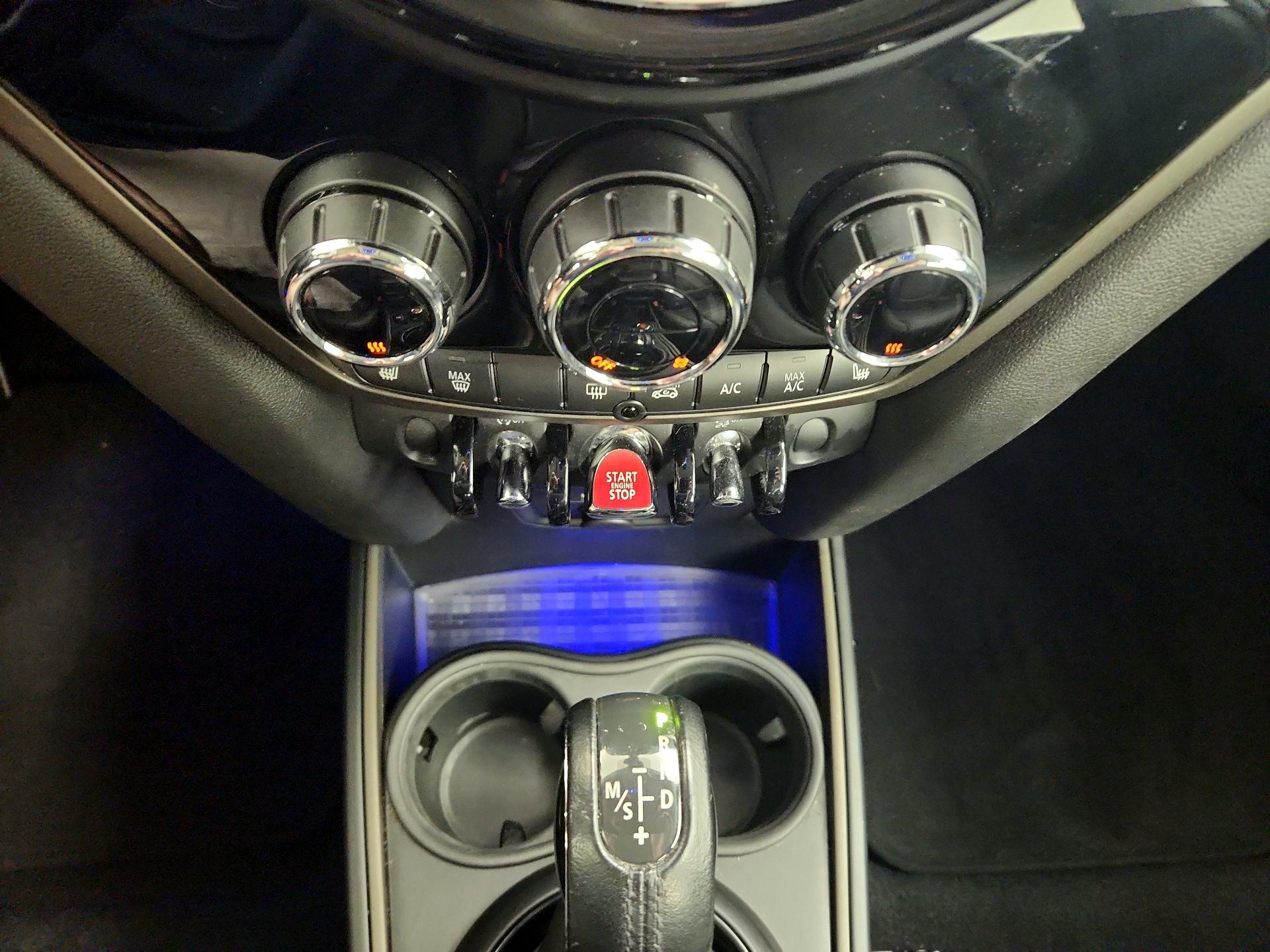 Thumbnail: 2019 MINI Cooper Countryman - 16