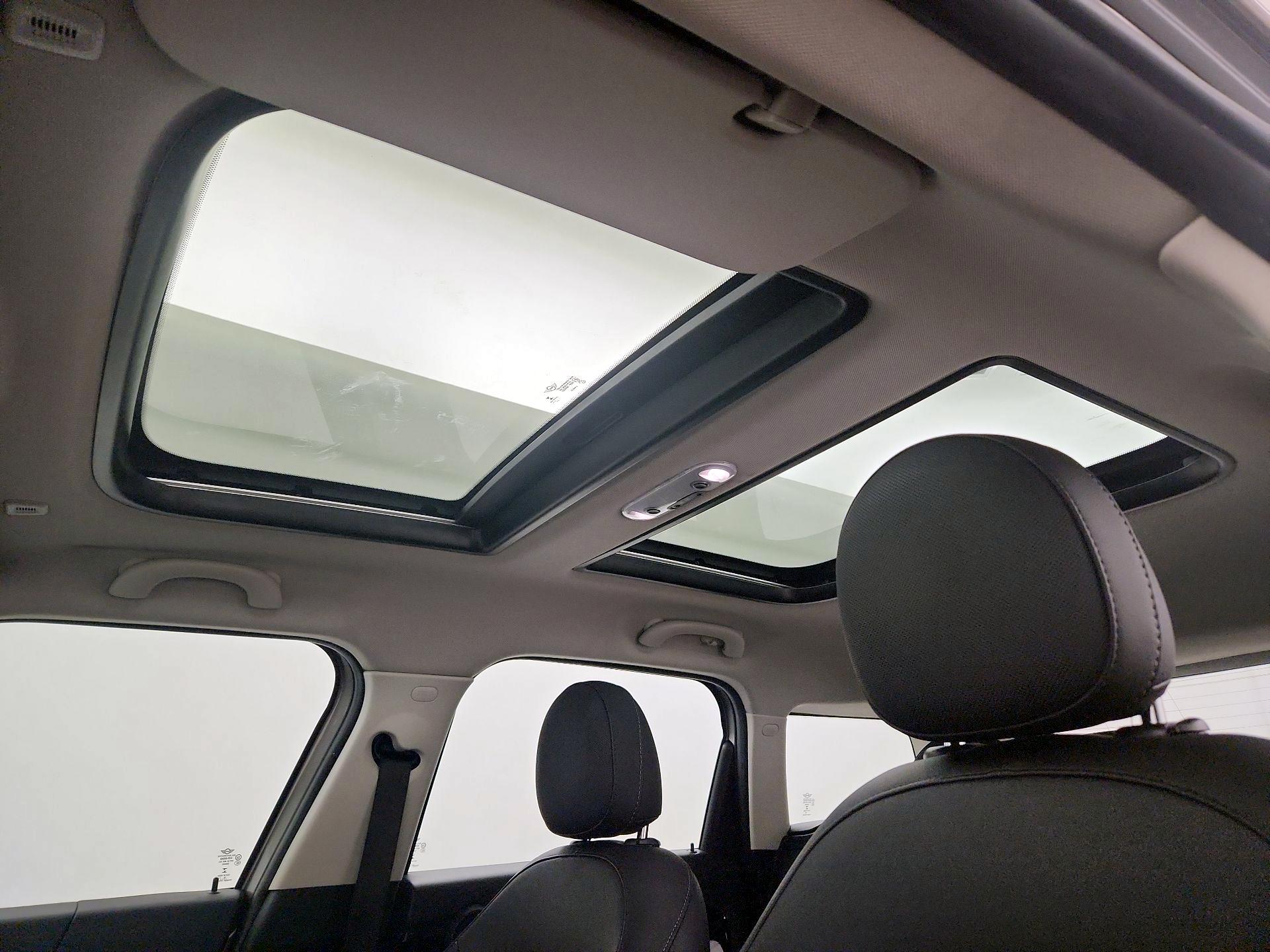 Thumbnail: 2019 MINI Cooper Countryman - 19