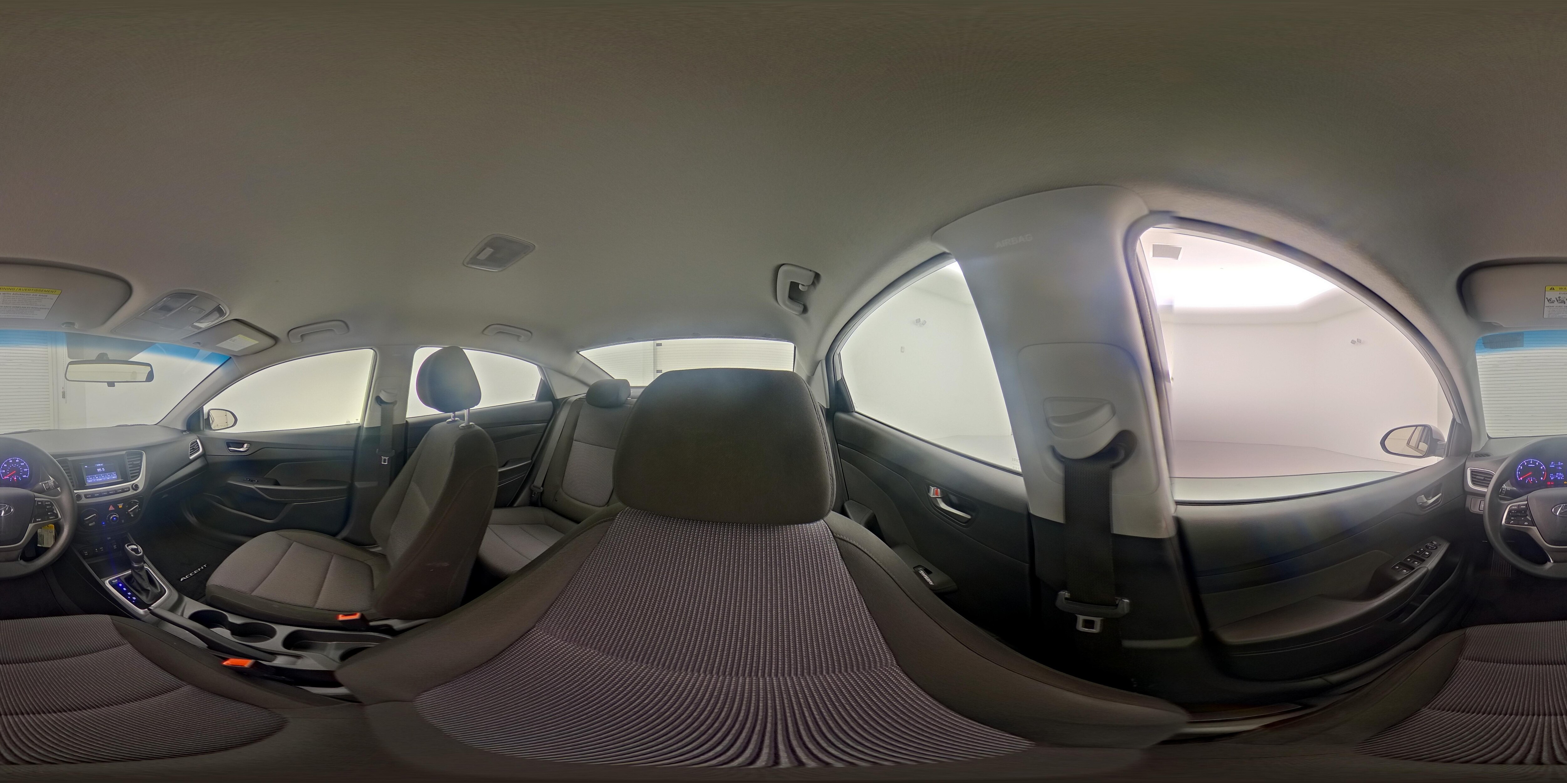 2022 Hyundai Accent SE - Photo 26