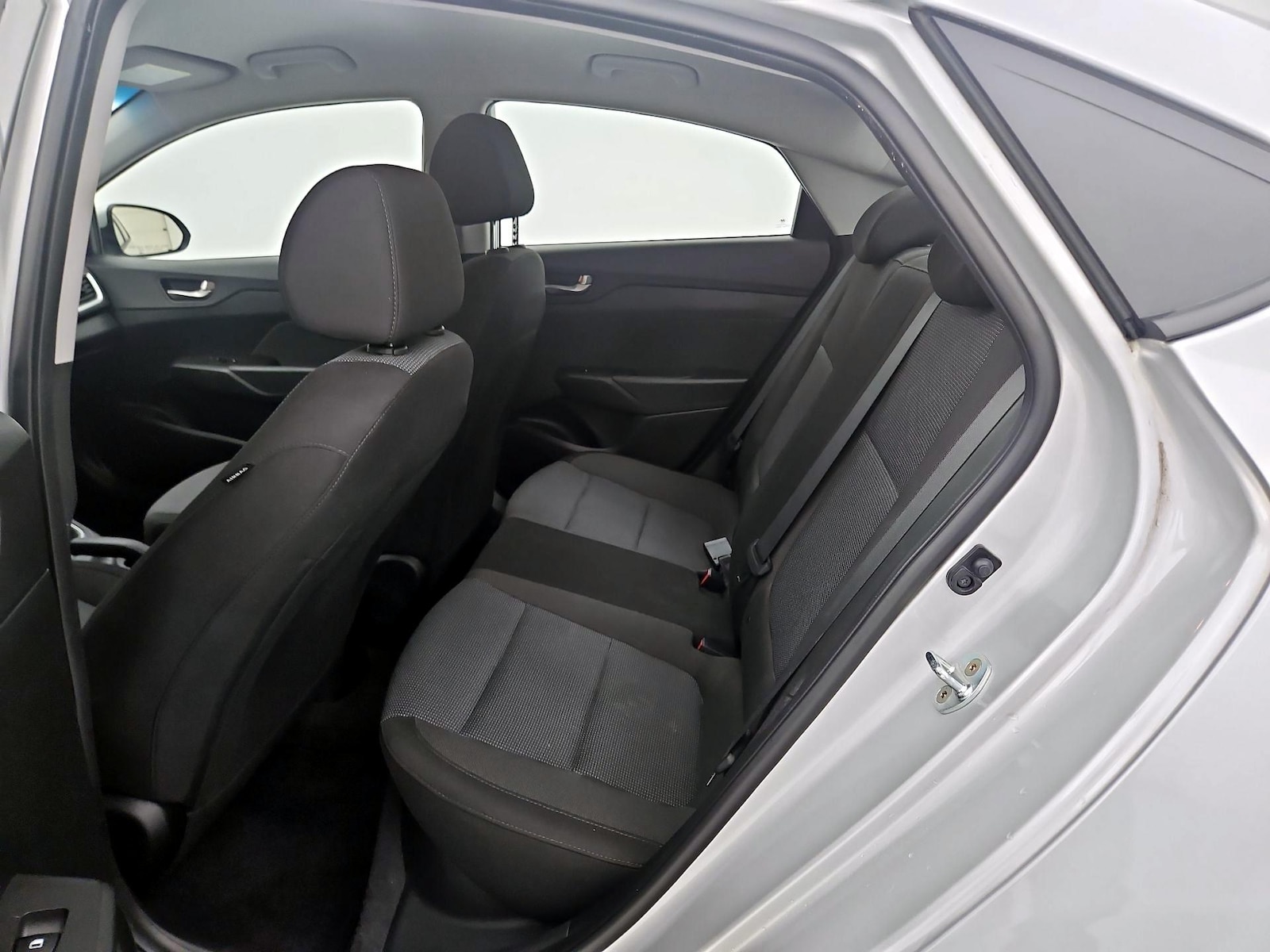 2022 Hyundai Accent SE - Photo 20