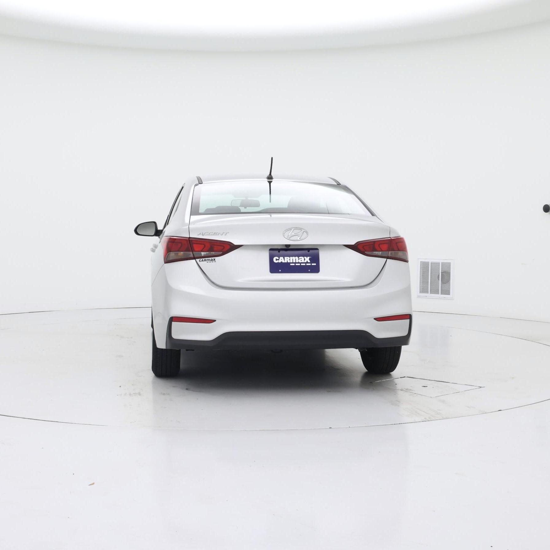 Thumbnail: 2022 Hyundai Accent - 6