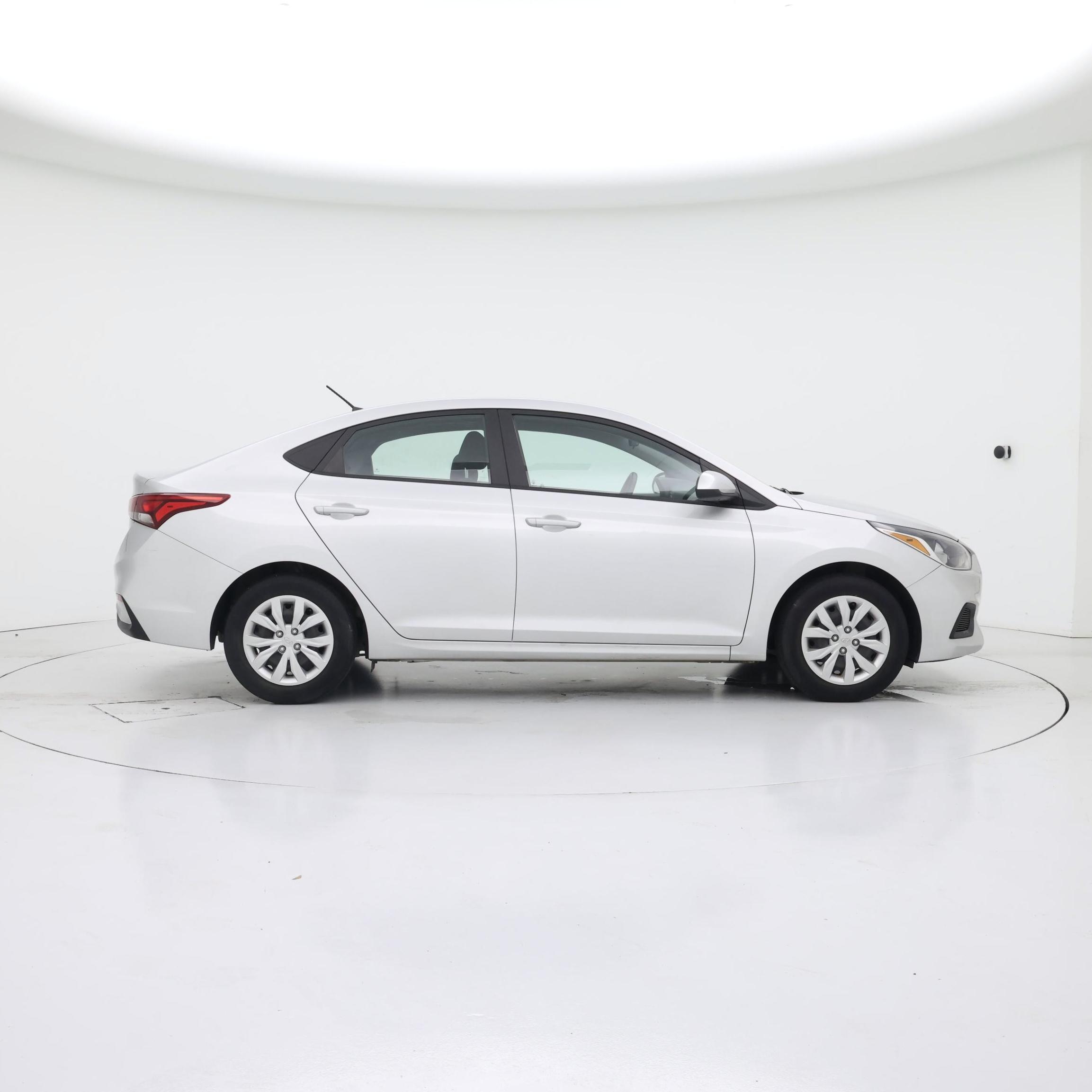 Thumbnail: 2022 Hyundai Accent - 7