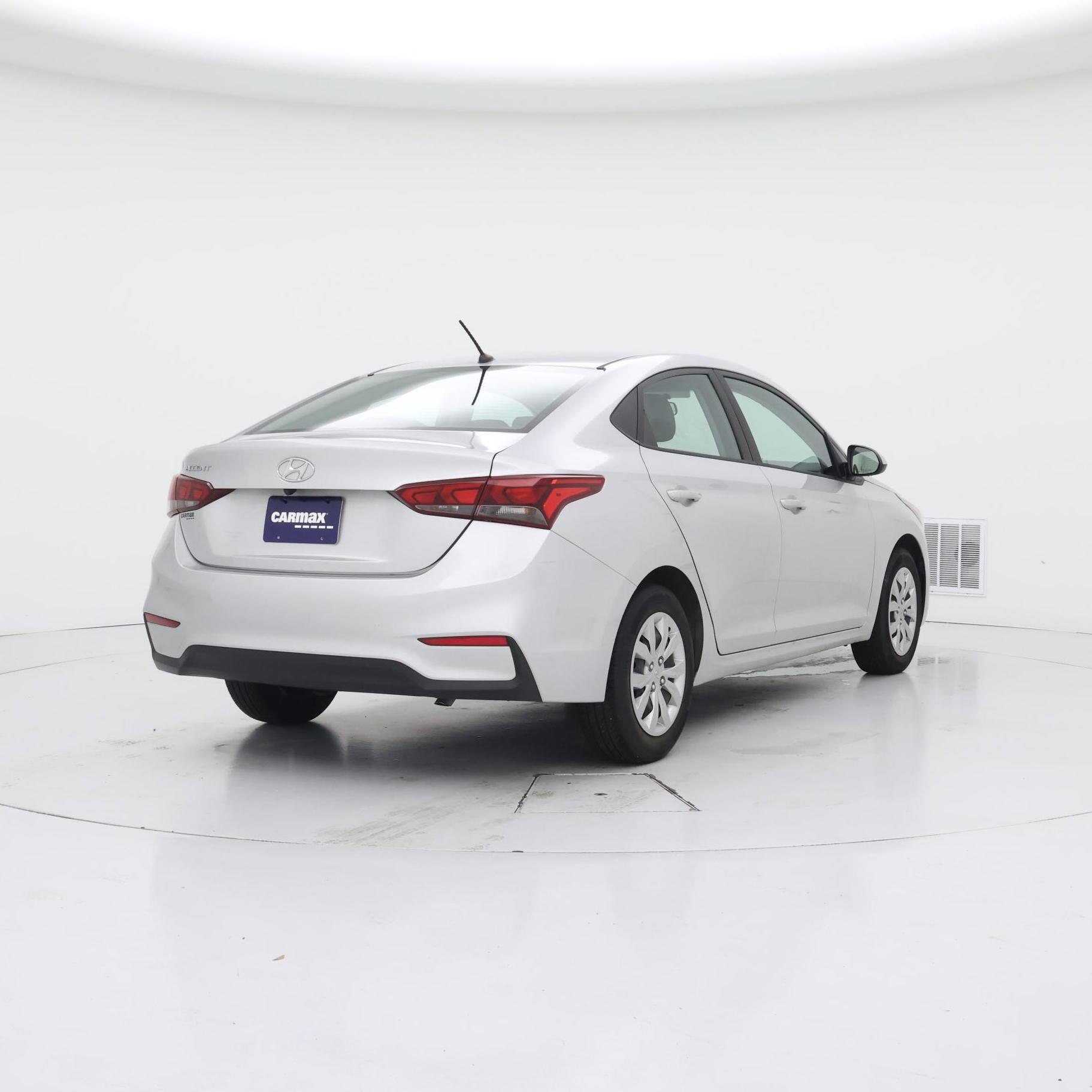 Thumbnail: 2022 Hyundai Accent - 8