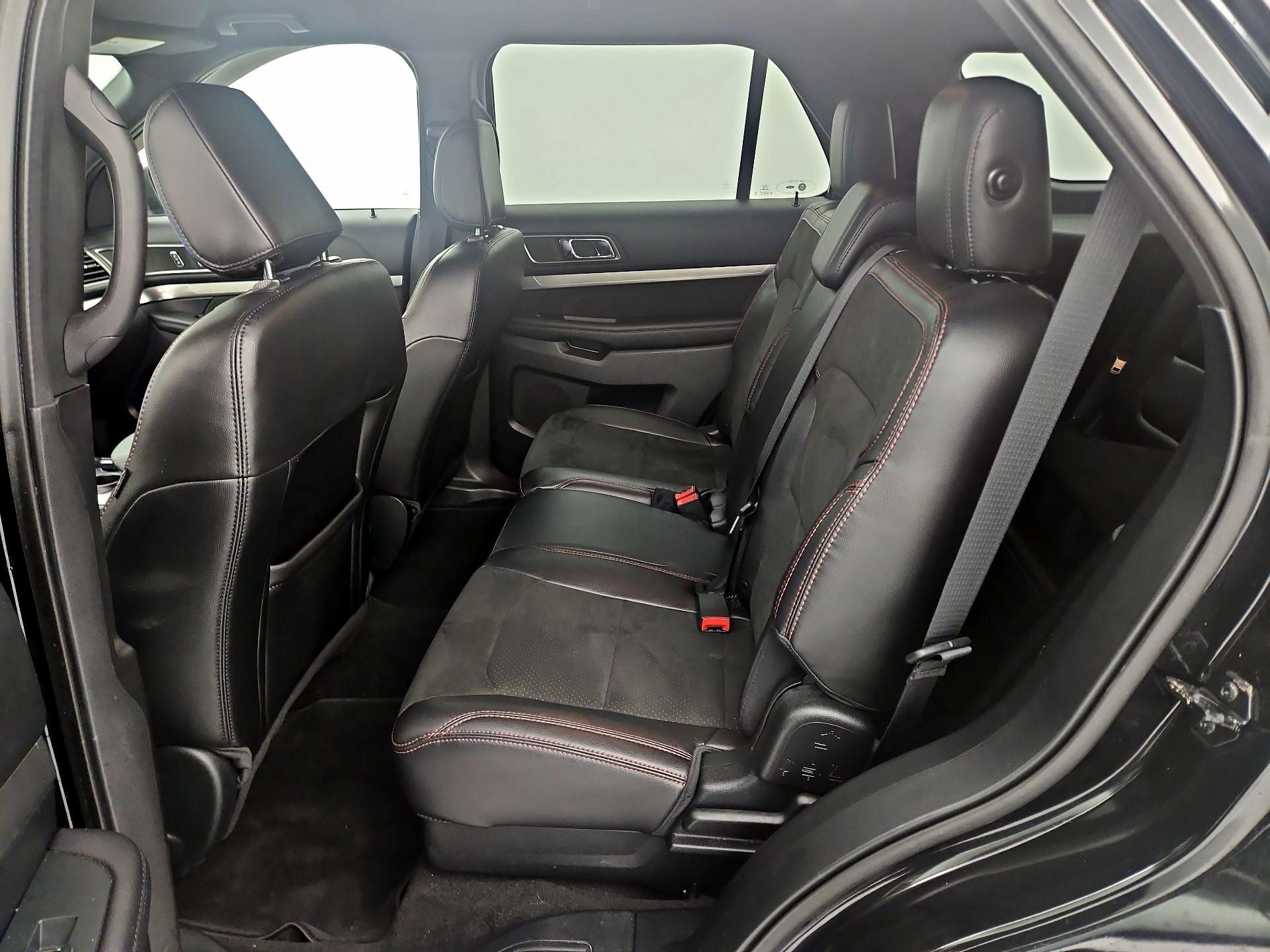 Thumbnail: 2018 Ford Explorer - 20