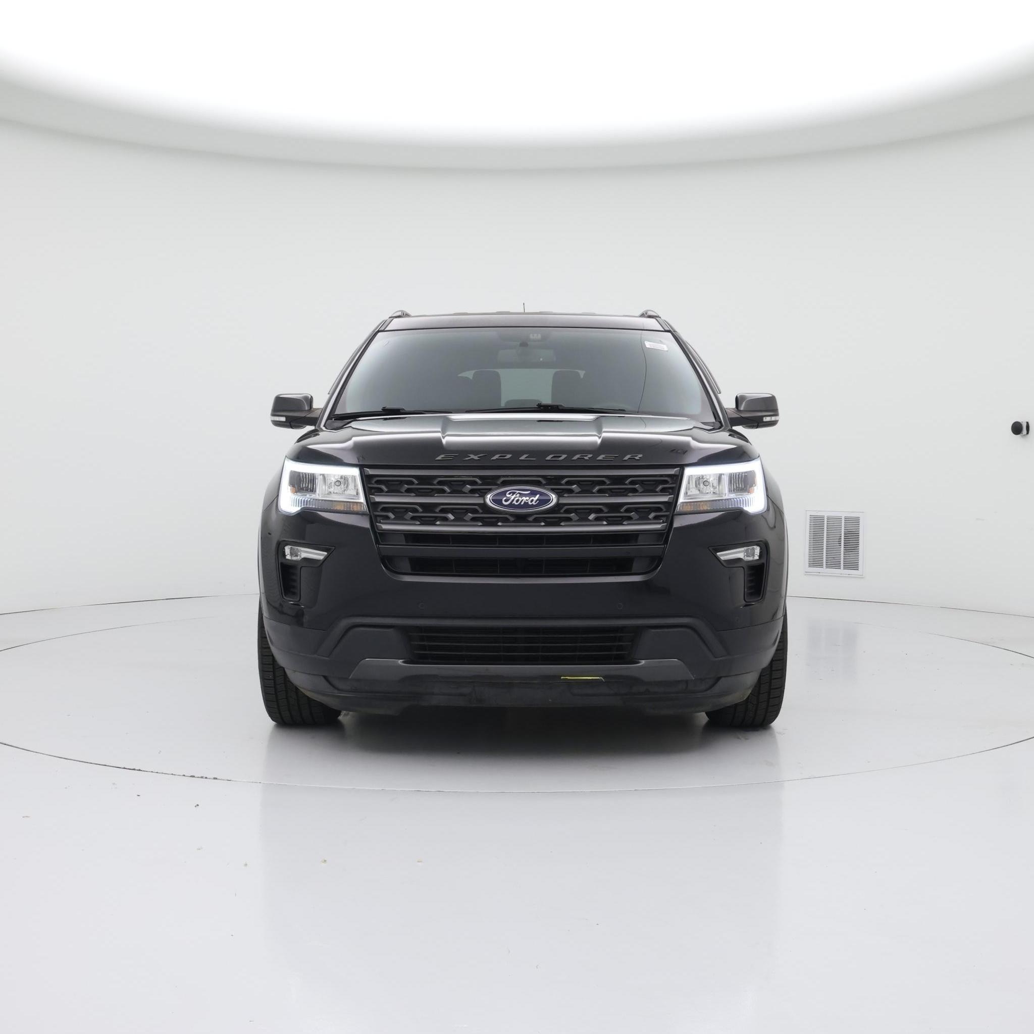 Thumbnail: 2018 Ford Explorer - 5