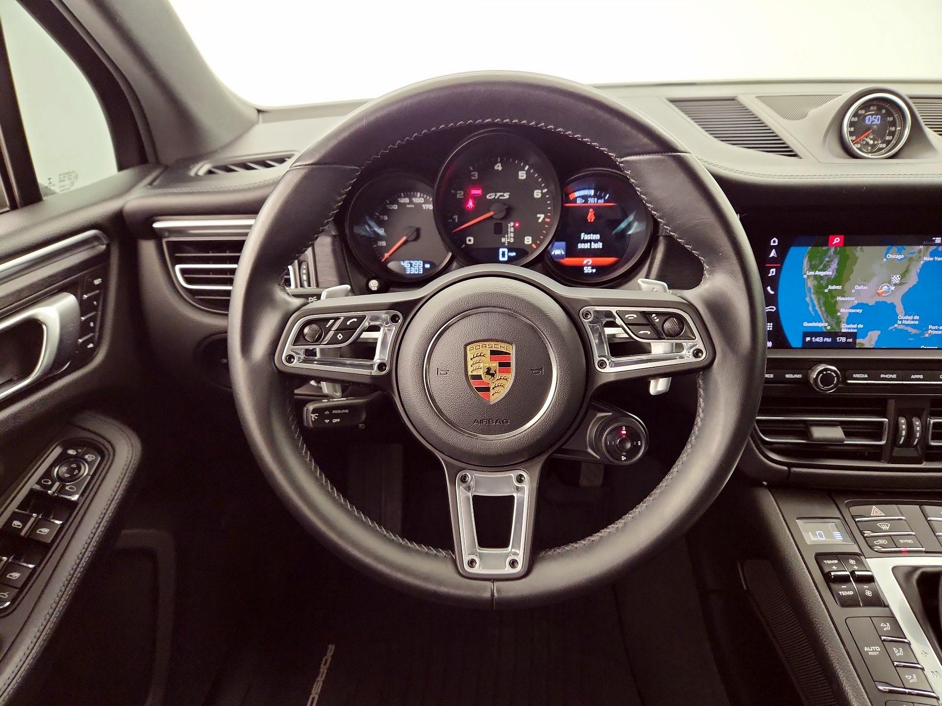 Thumbnail: 2020 Porsche Macan - 10