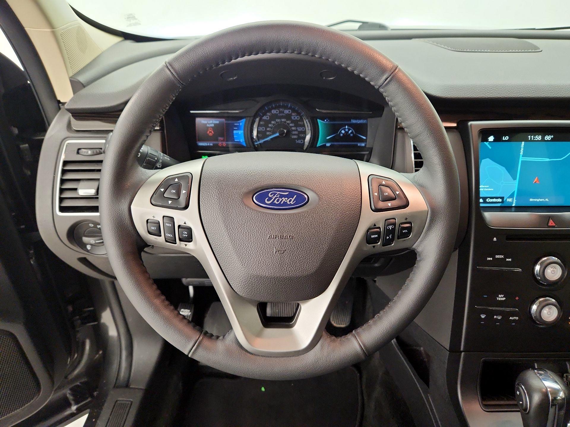 Thumbnail: 2019 Ford Flex - 10