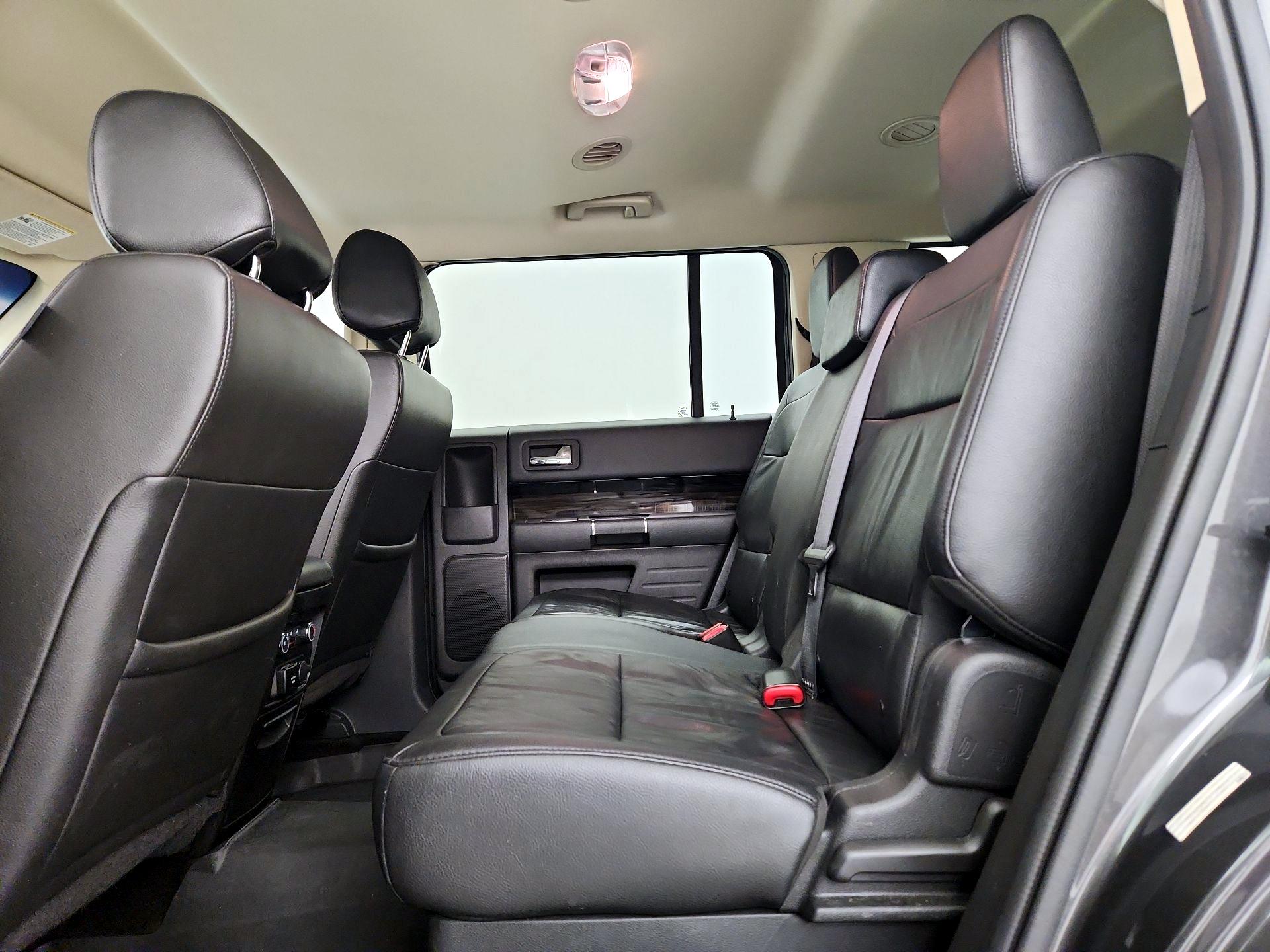 Thumbnail: 2019 Ford Flex - 20