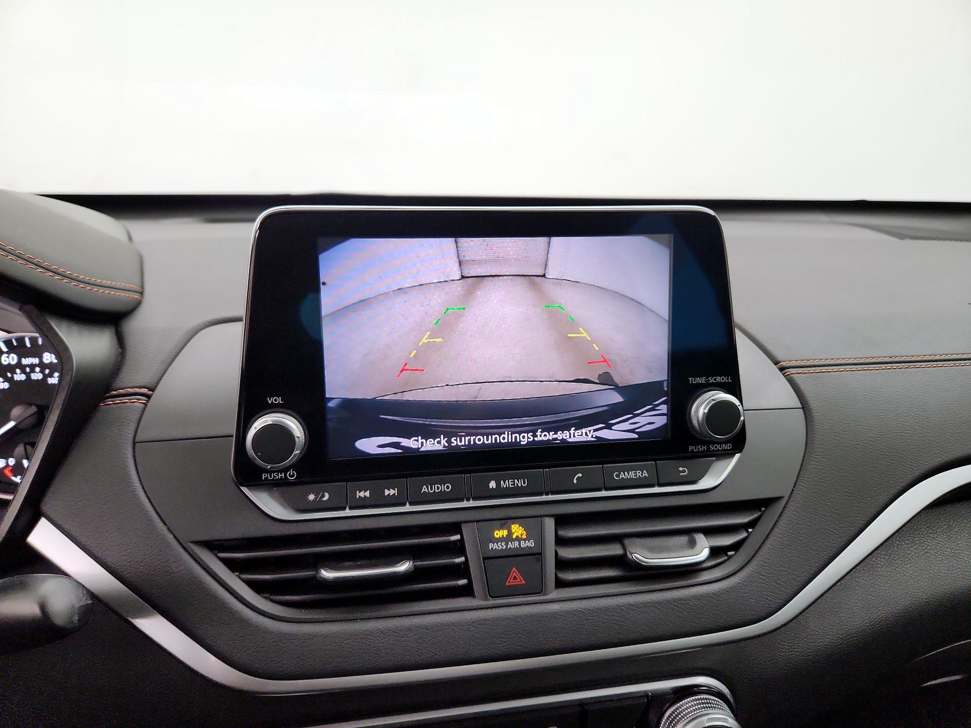 Thumbnail: 2020 Nissan Altima - 14