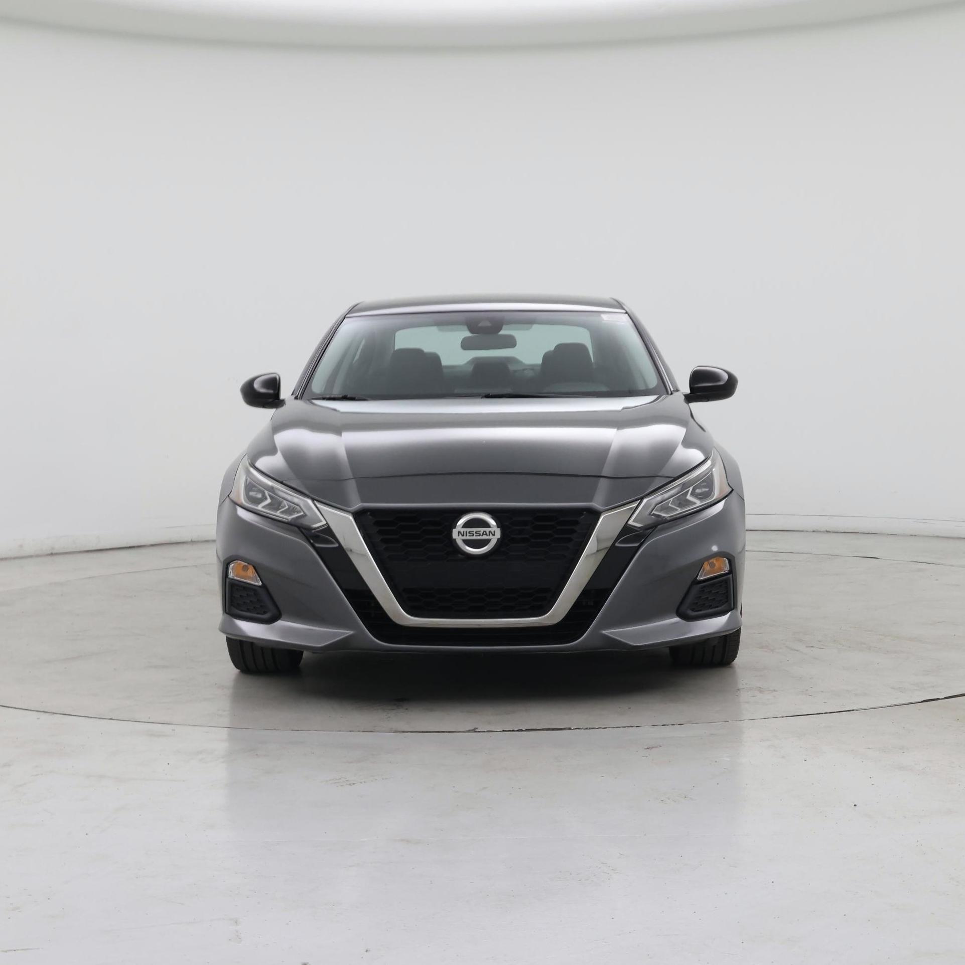Thumbnail: 2020 Nissan Altima - 5