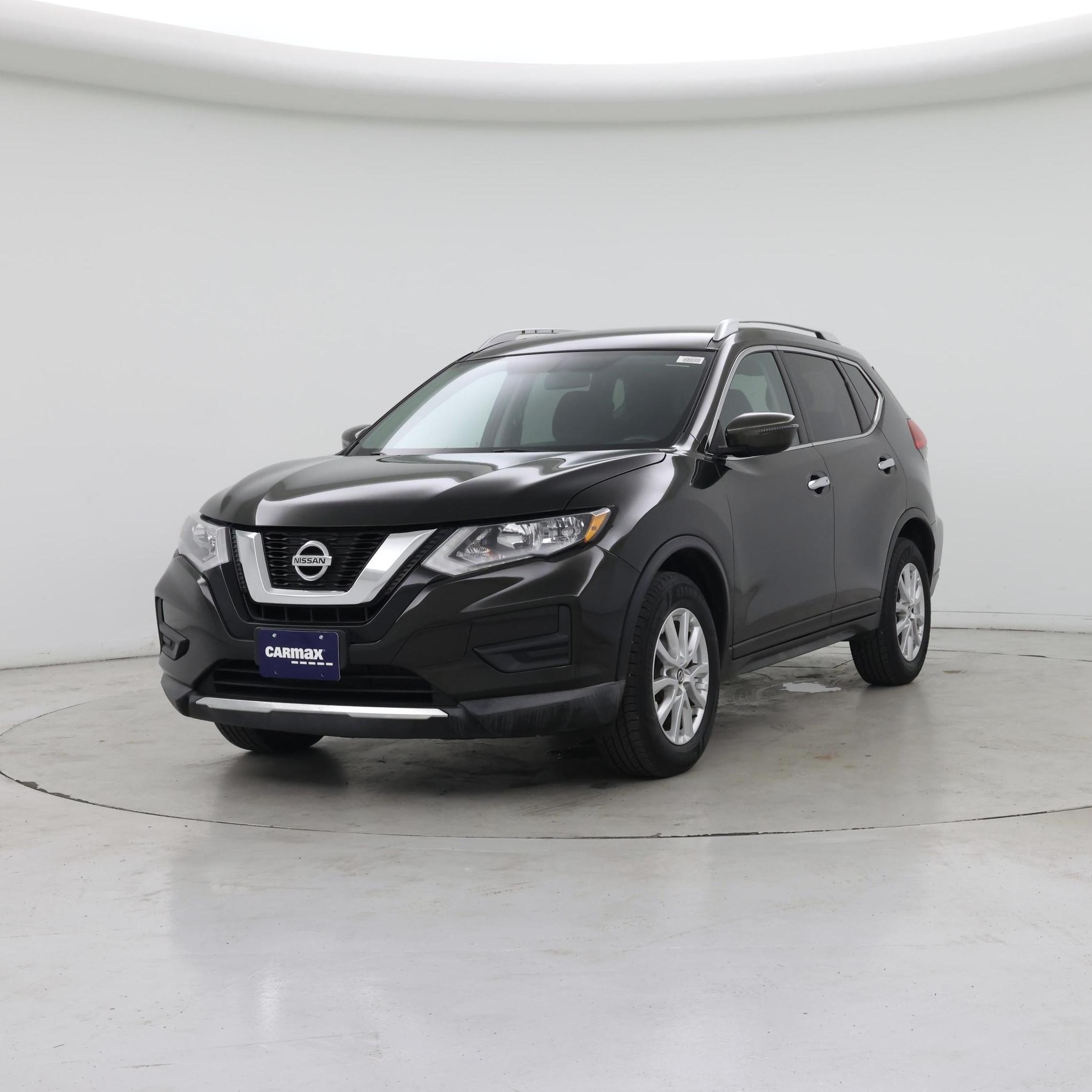 Thumbnail: 2017 Nissan Rogue - 4