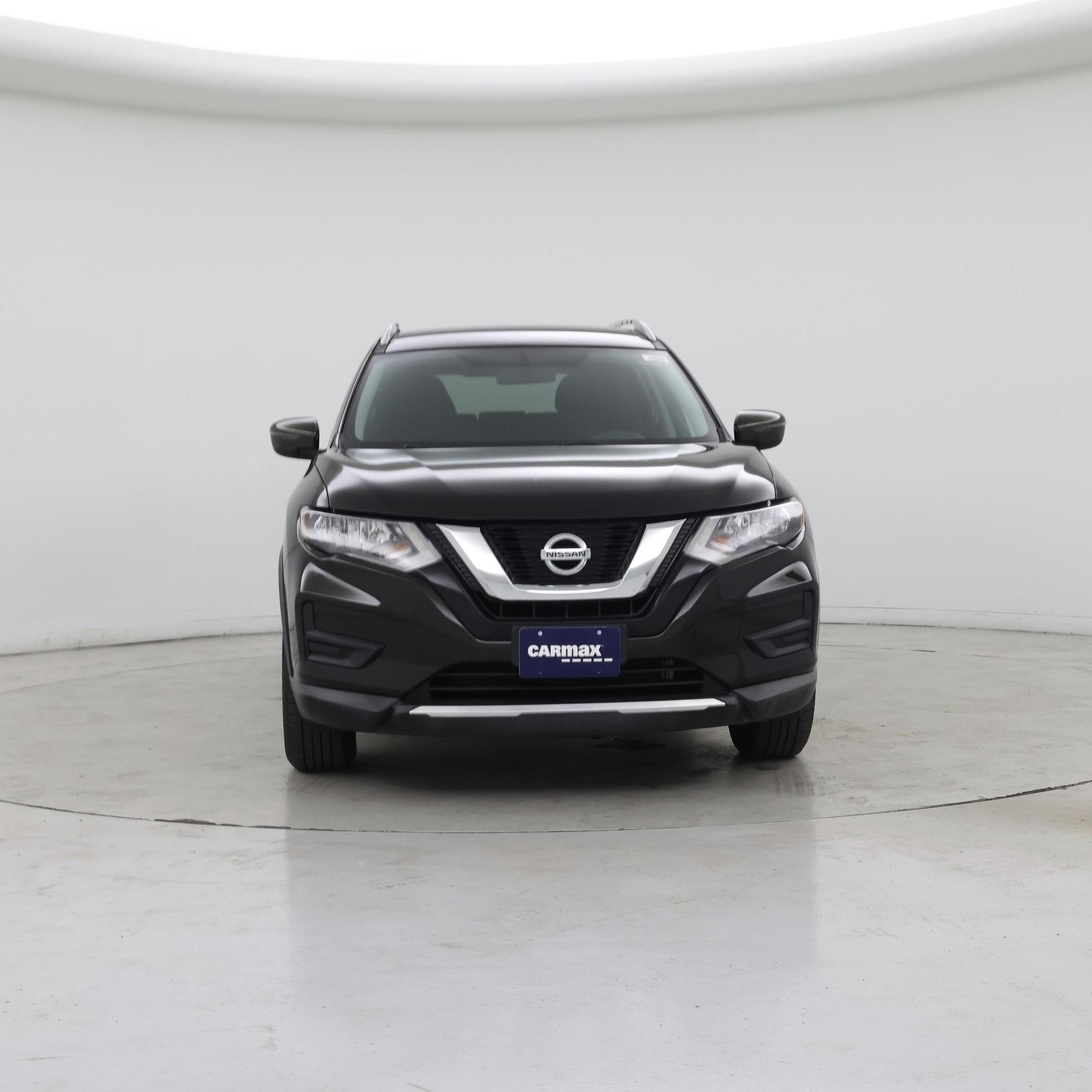 Thumbnail: 2017 Nissan Rogue - 5