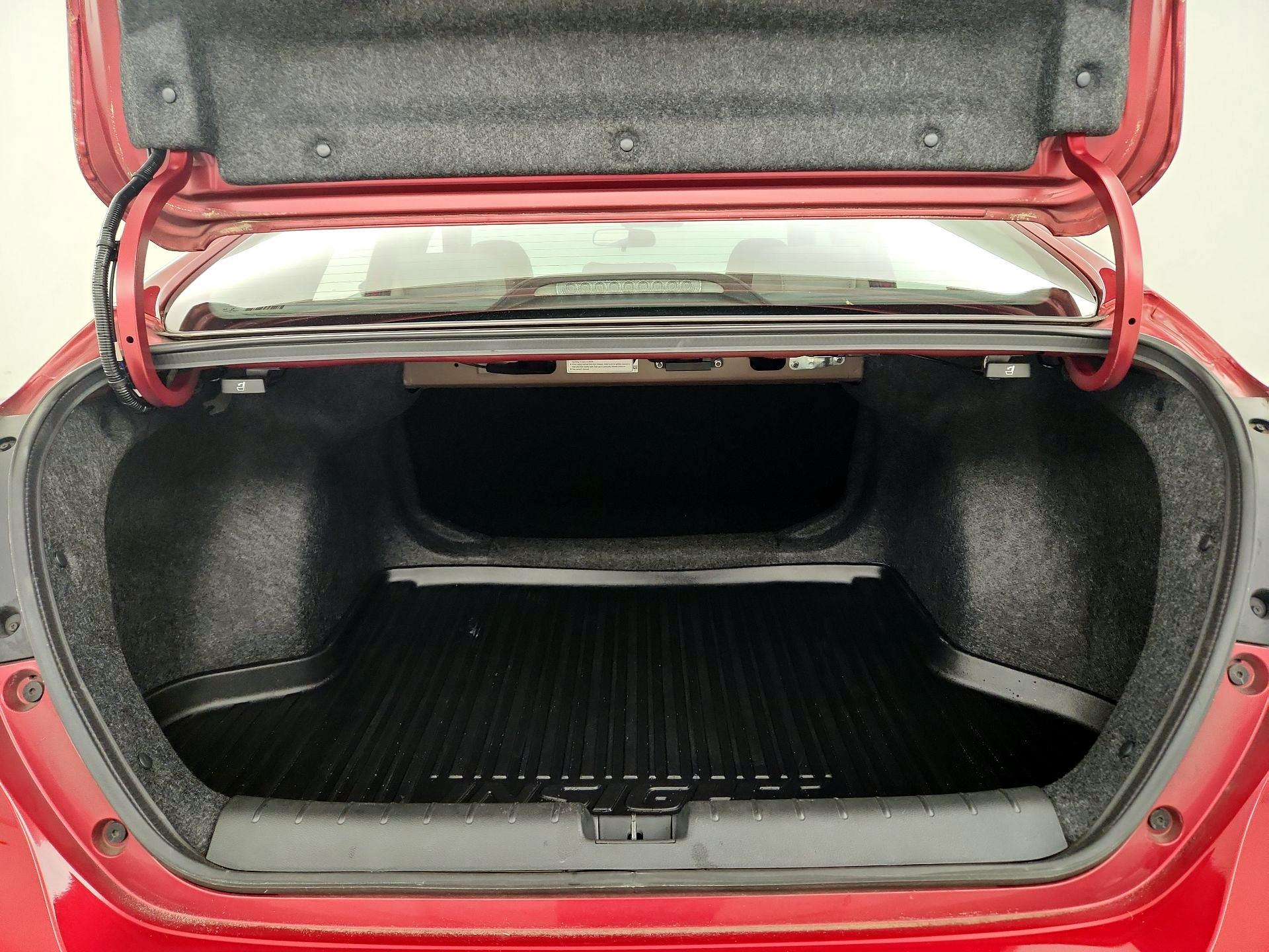 Thumbnail: 2021 Honda Insight - 20