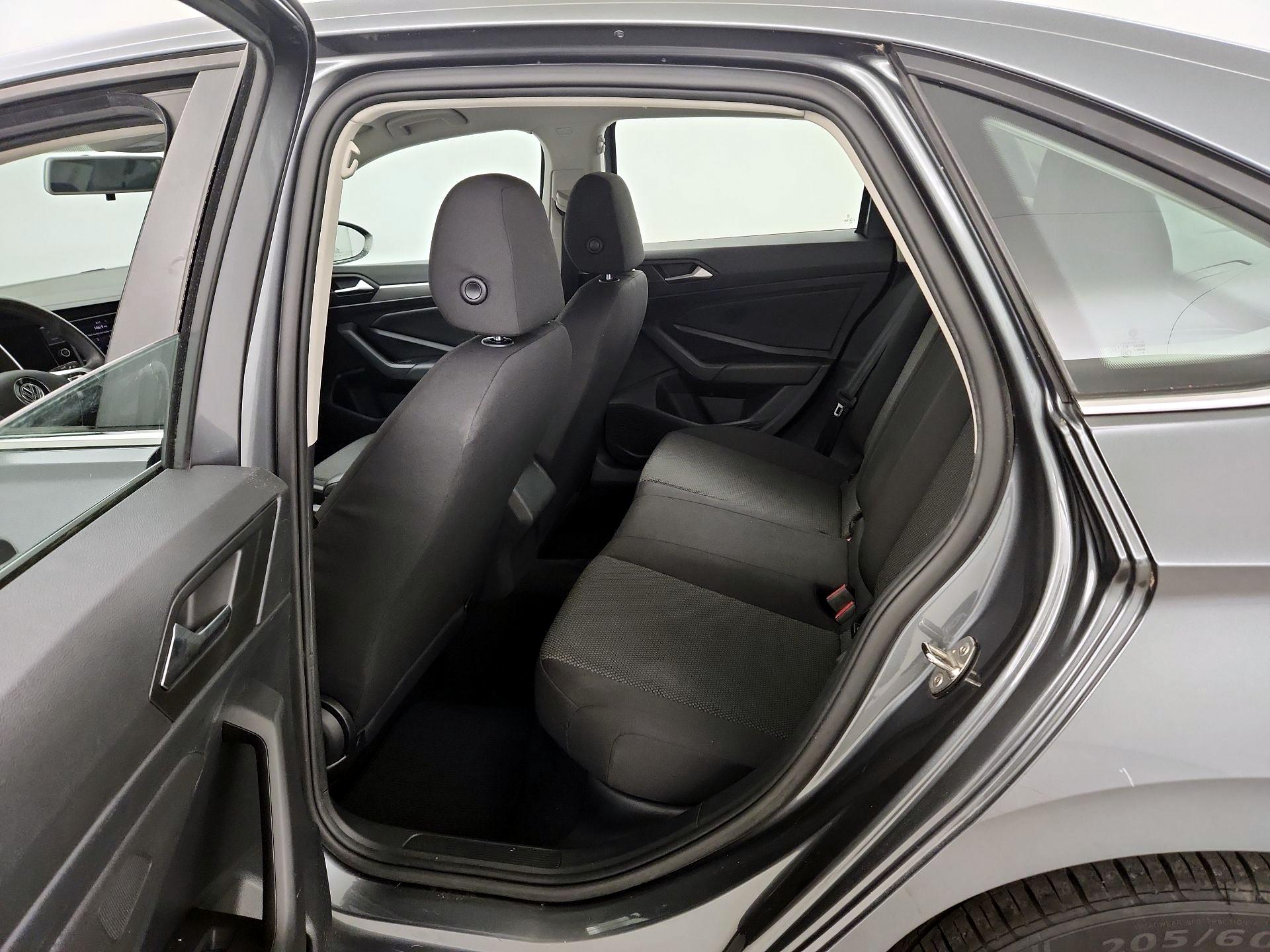 Thumbnail: 2019 Volkswagen Jetta - 19