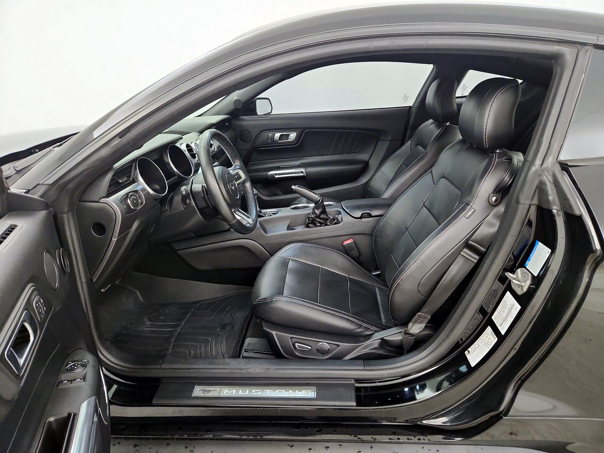 Thumbnail: 2018 Ford Mustang - 11