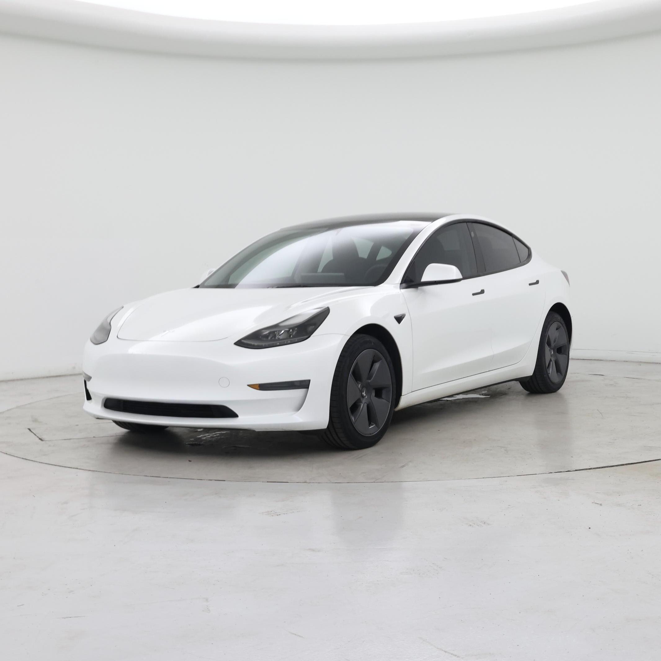 Thumbnail: 2023 Tesla Model 3 - 4