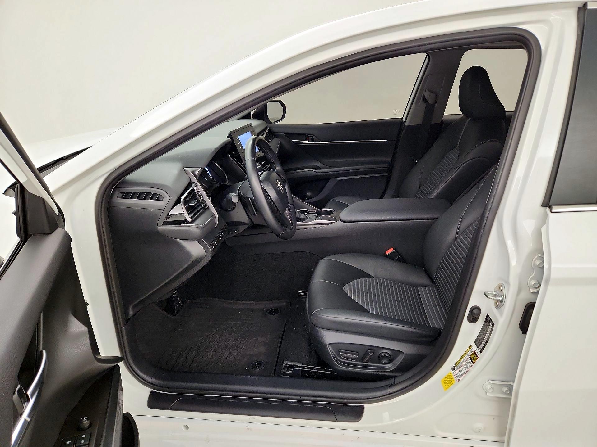 Thumbnail: 2024 Toyota Camry - 11