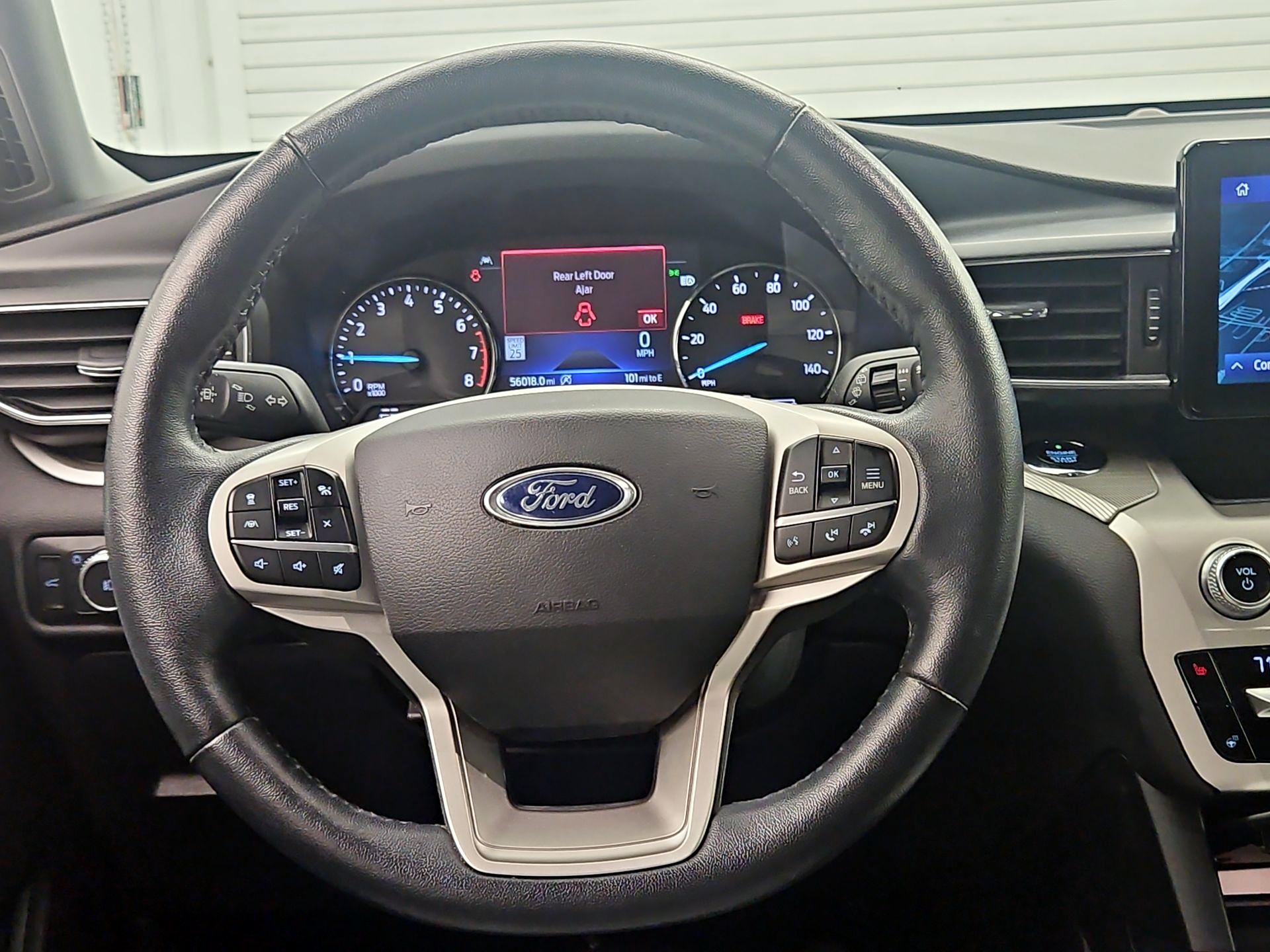 Thumbnail: 2021 Ford Explorer - 10