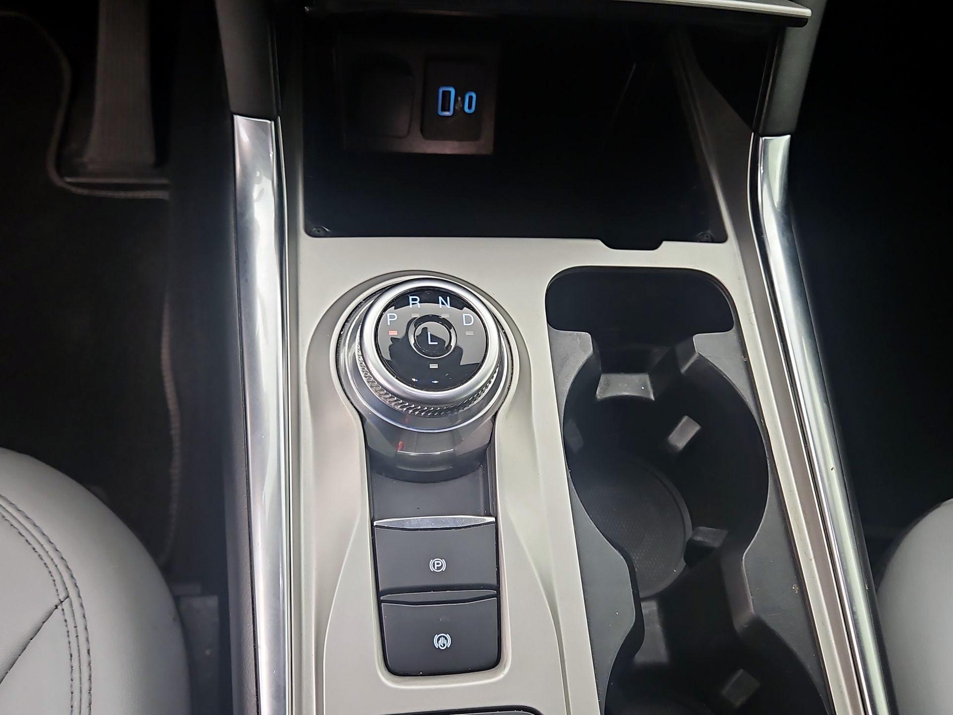 Thumbnail: 2021 Ford Explorer - 18