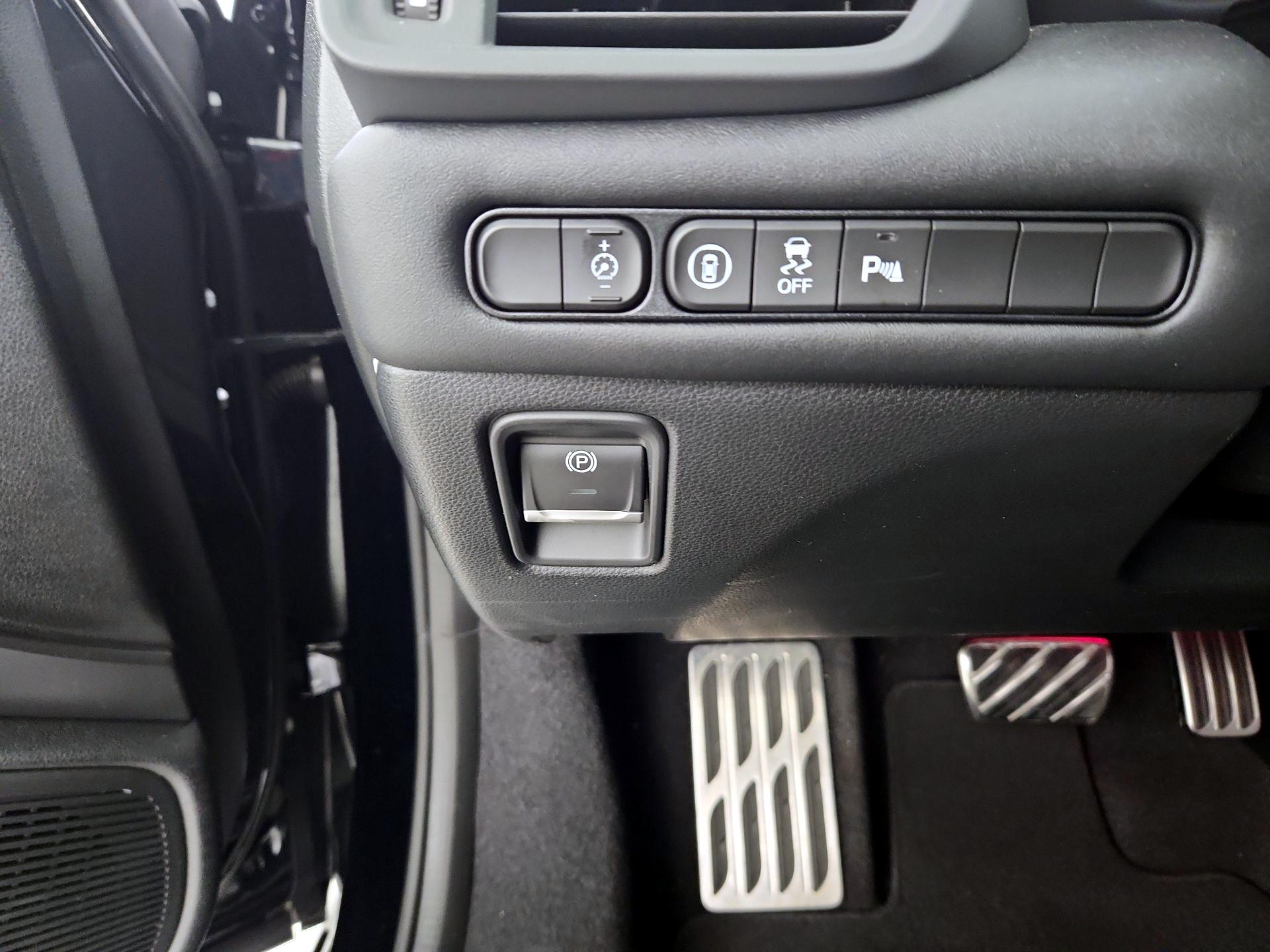 Thumbnail: 2022 Acura TLX - 13