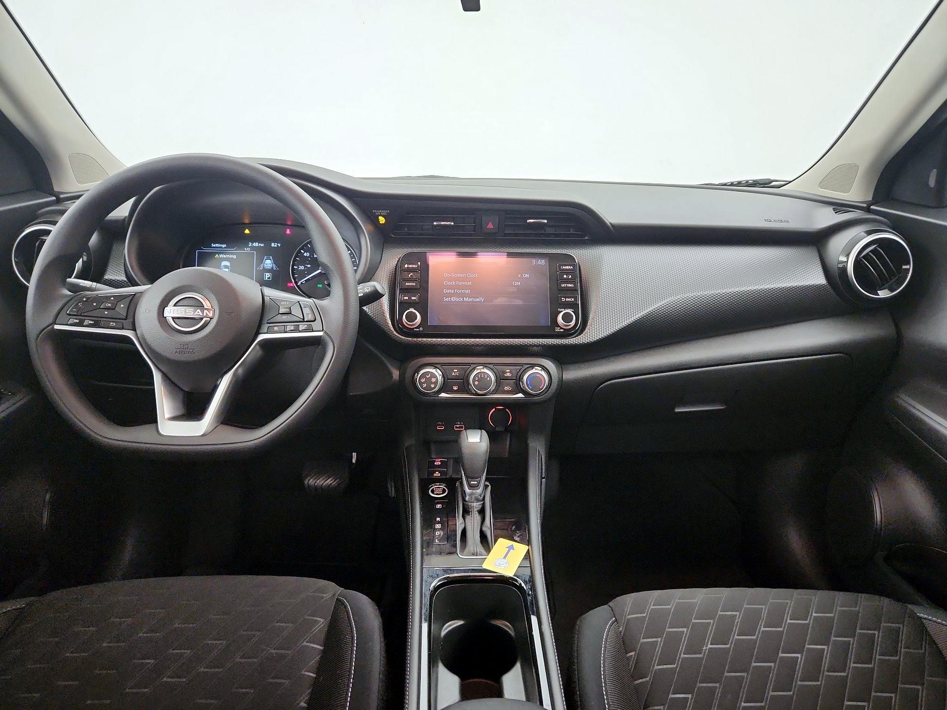 Thumbnail: 2023 Nissan Kicks - 9