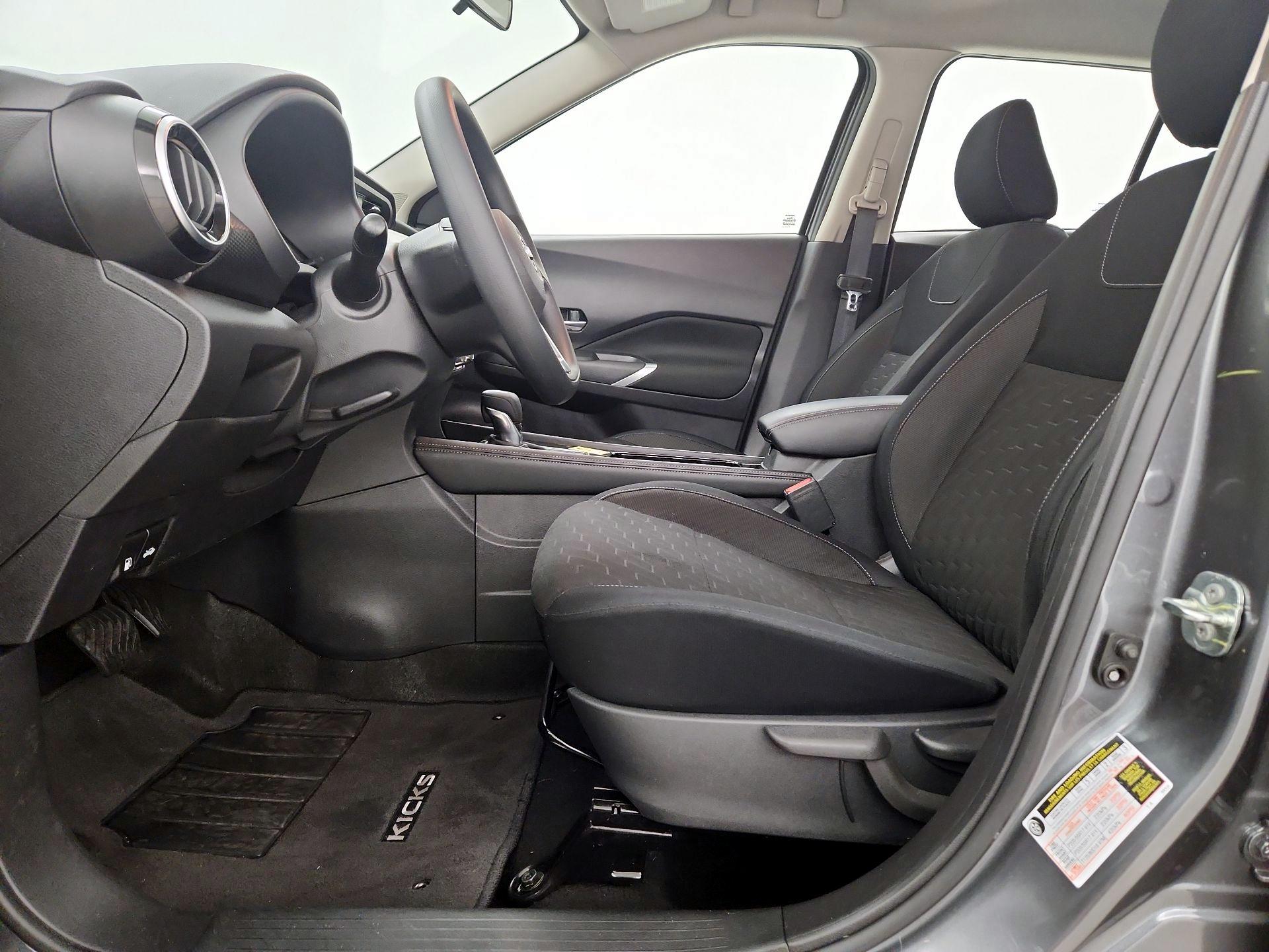 Thumbnail: 2023 Nissan Kicks - 11