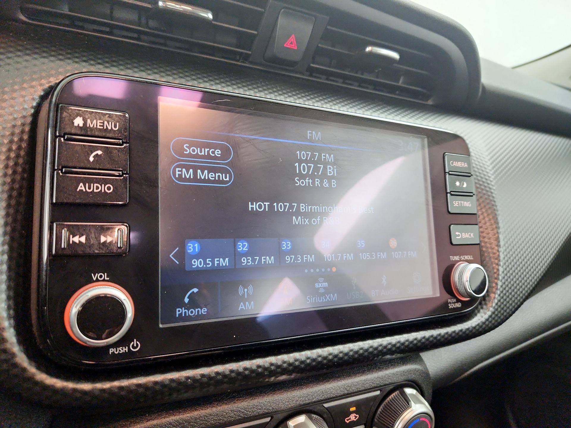 Thumbnail: 2023 Nissan Kicks - 15