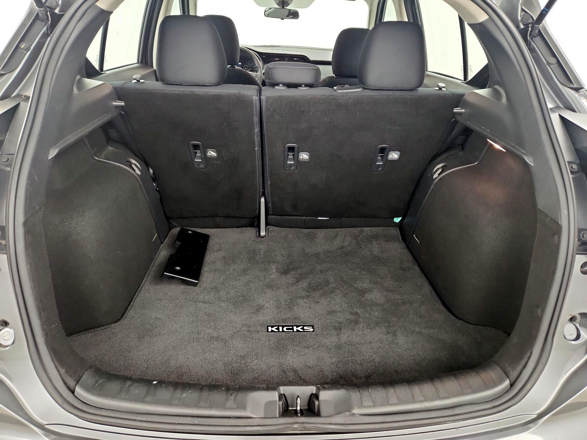 Thumbnail: 2023 Nissan Kicks - 20