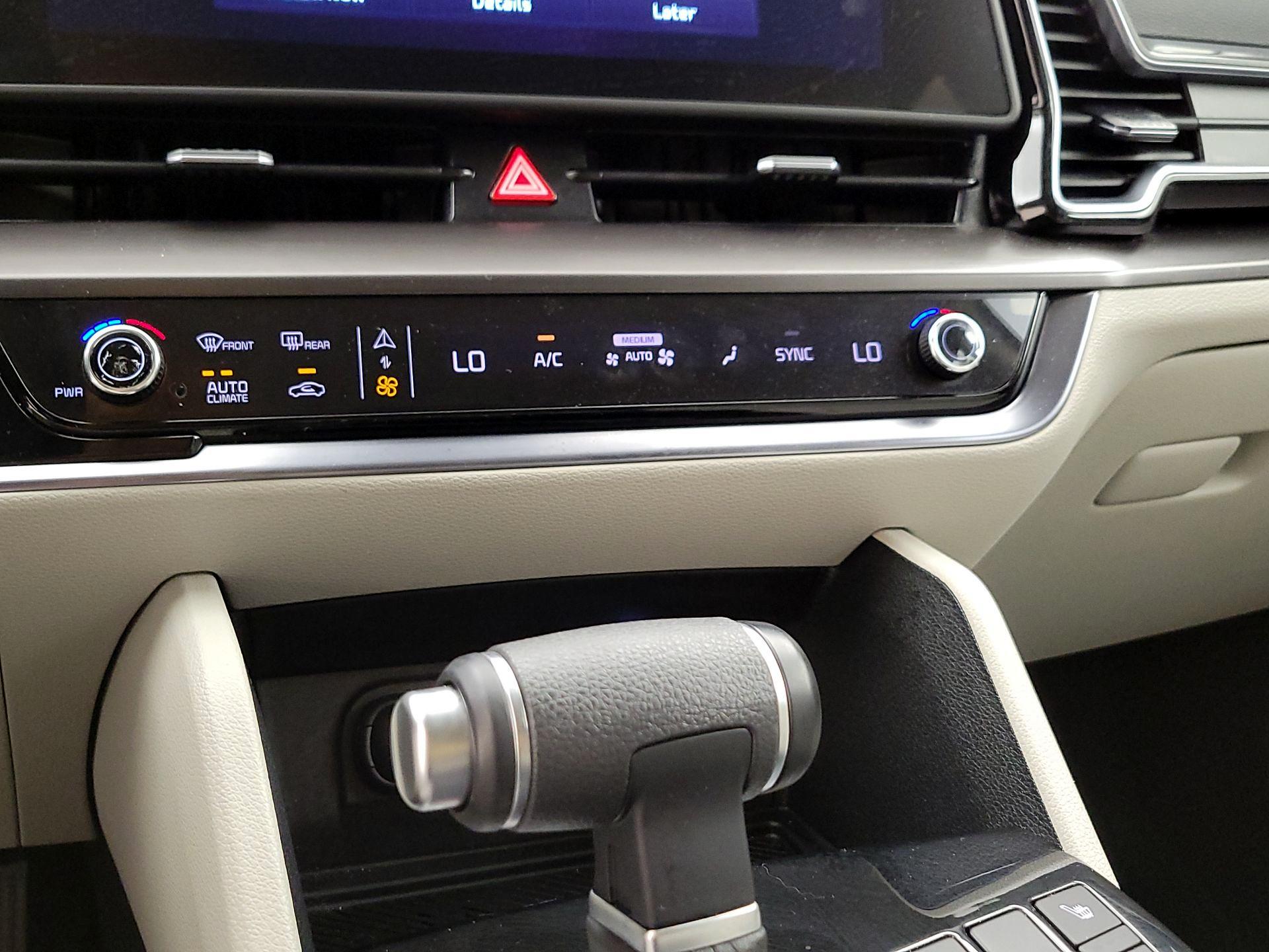 Thumbnail: 2025 Kia Sportage - 16