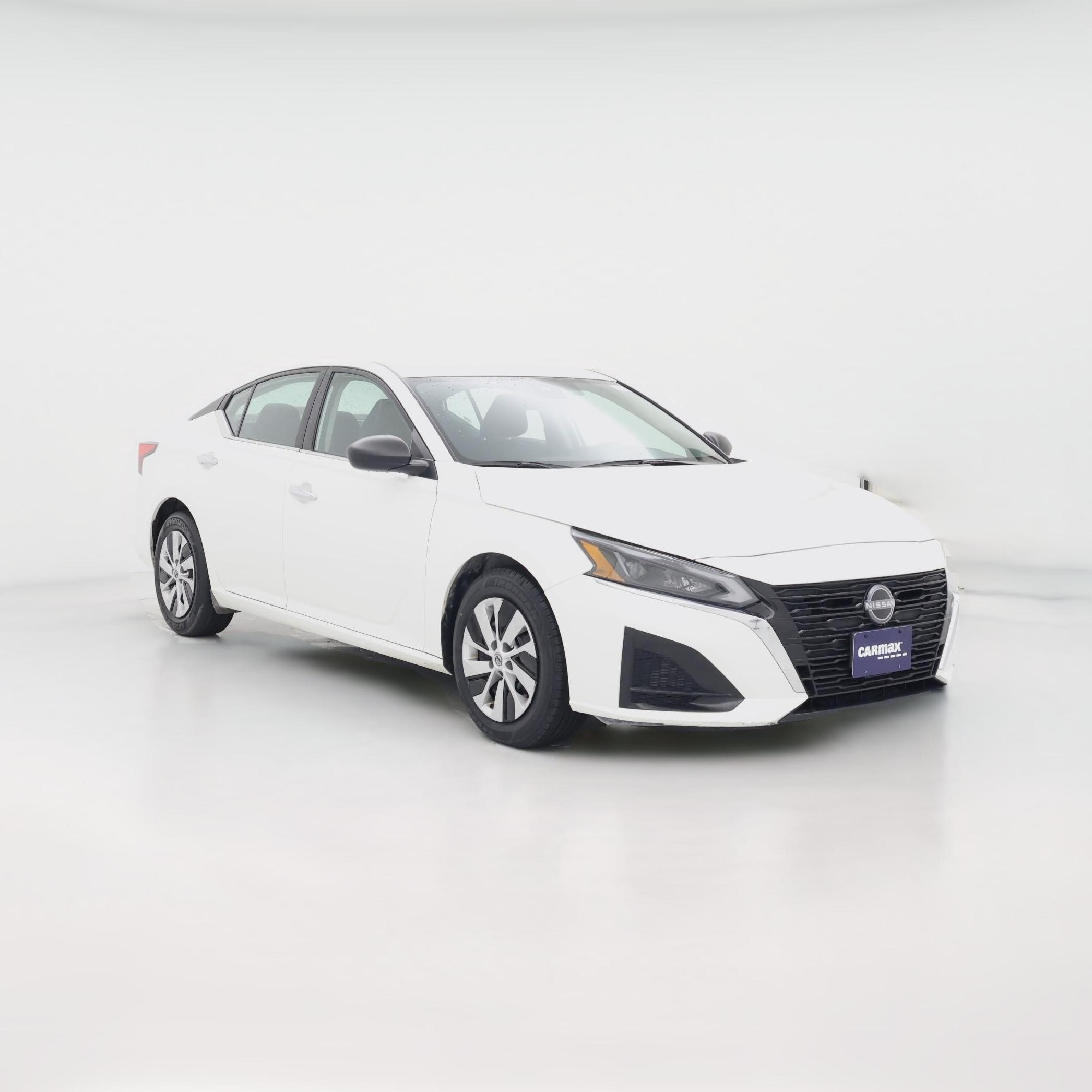 Thumbnail: 2024 Nissan Altima - 1