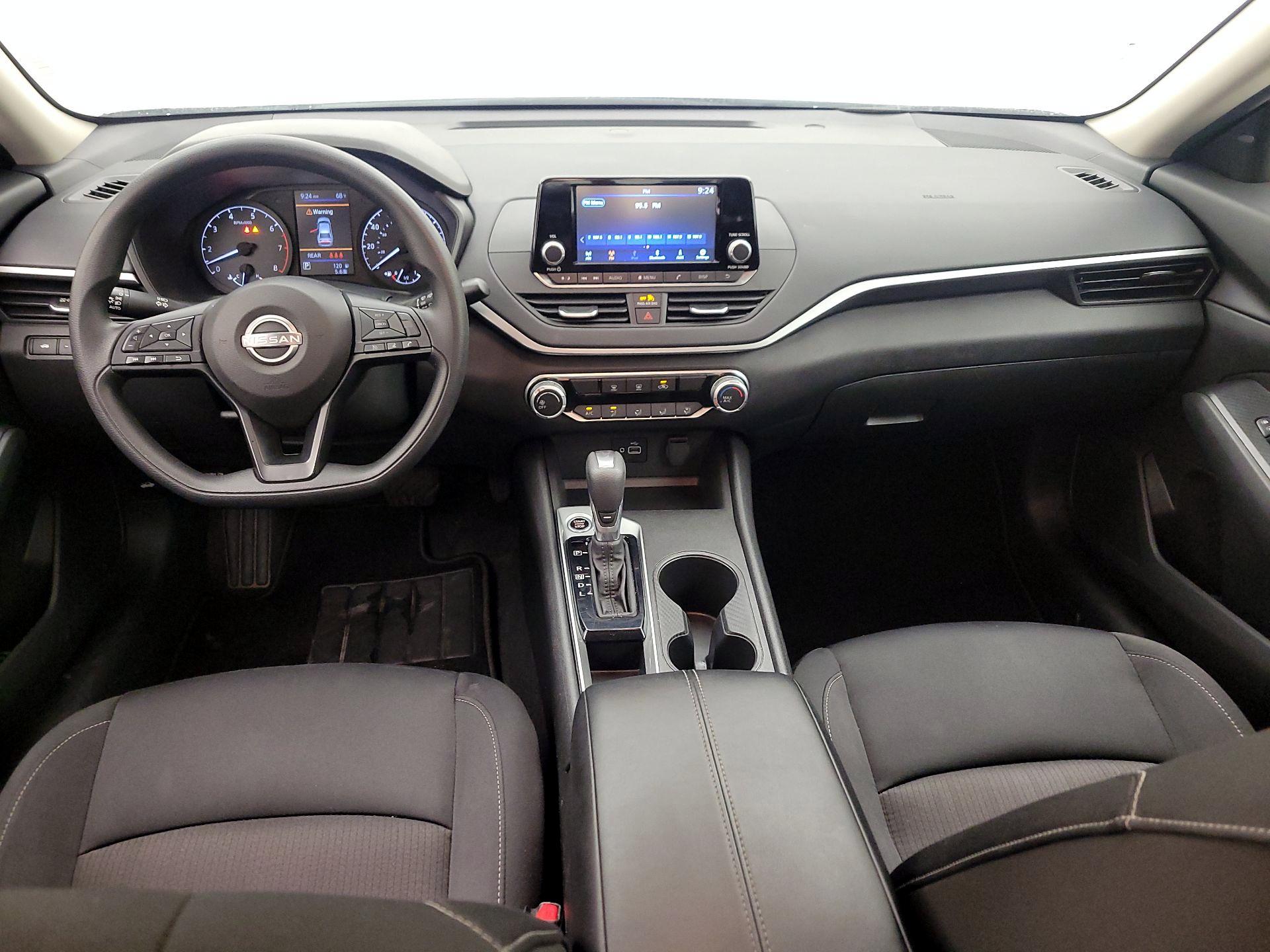 Thumbnail: 2024 Nissan Altima - 9