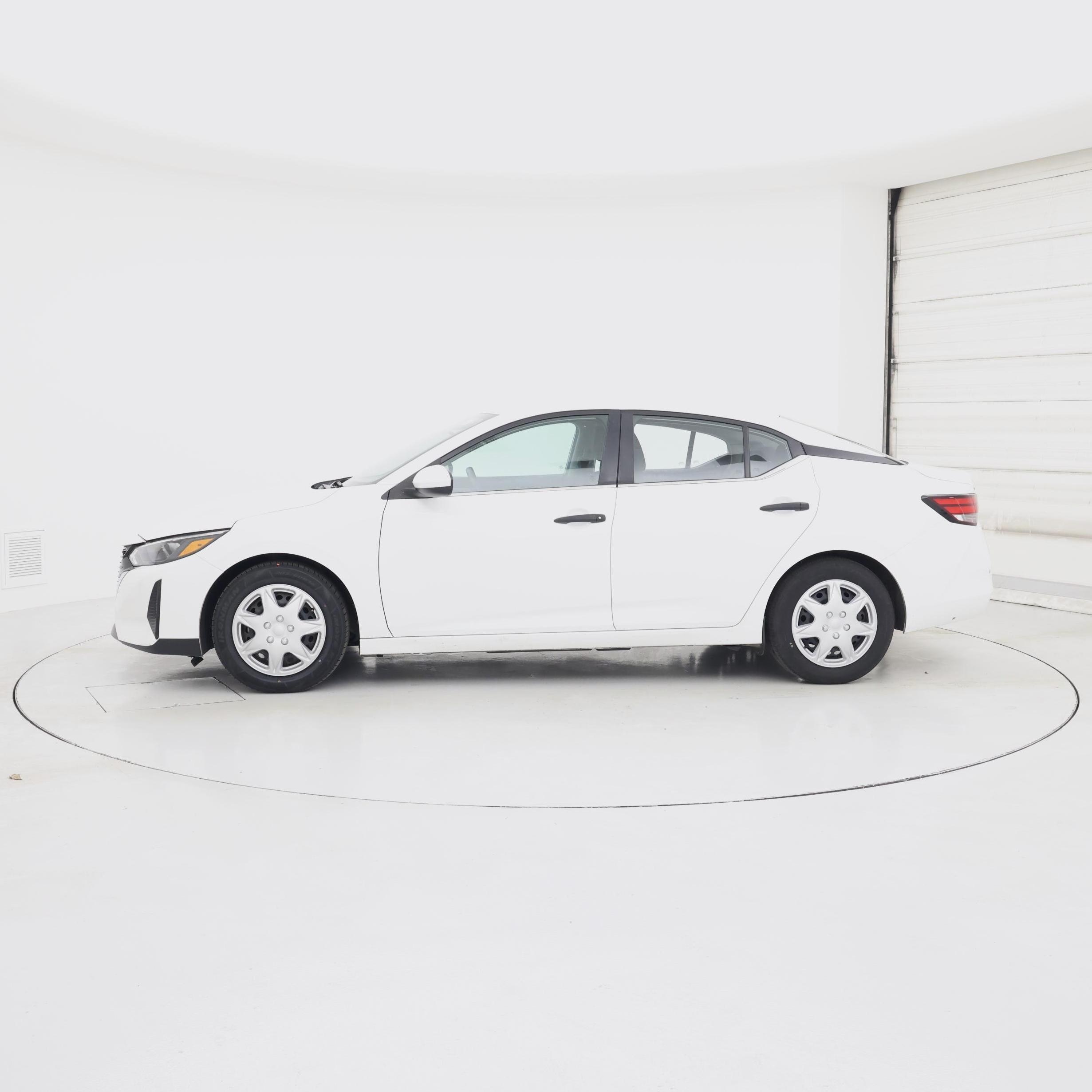 Thumbnail: 2024 Nissan Sentra - 3