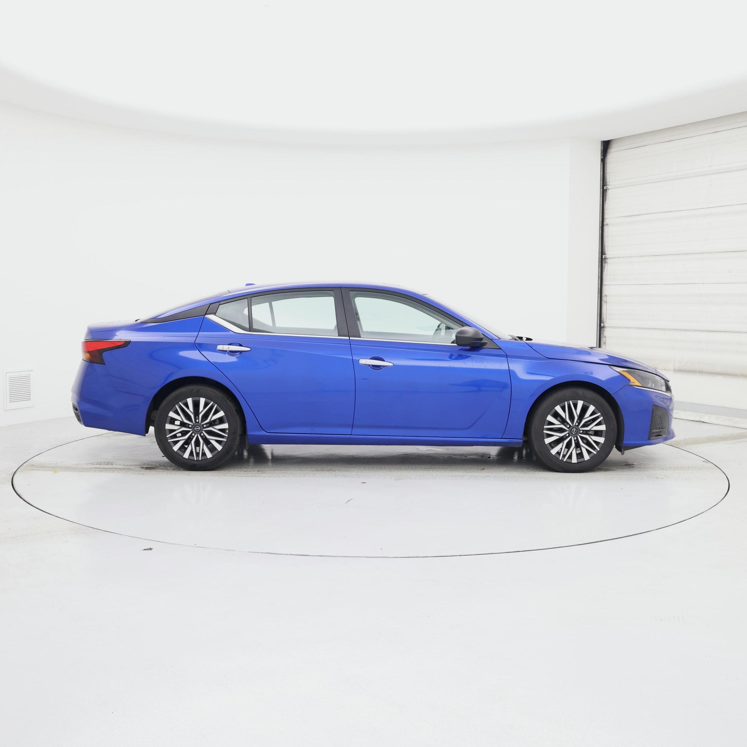 Thumbnail: 2025 Nissan Altima - 7