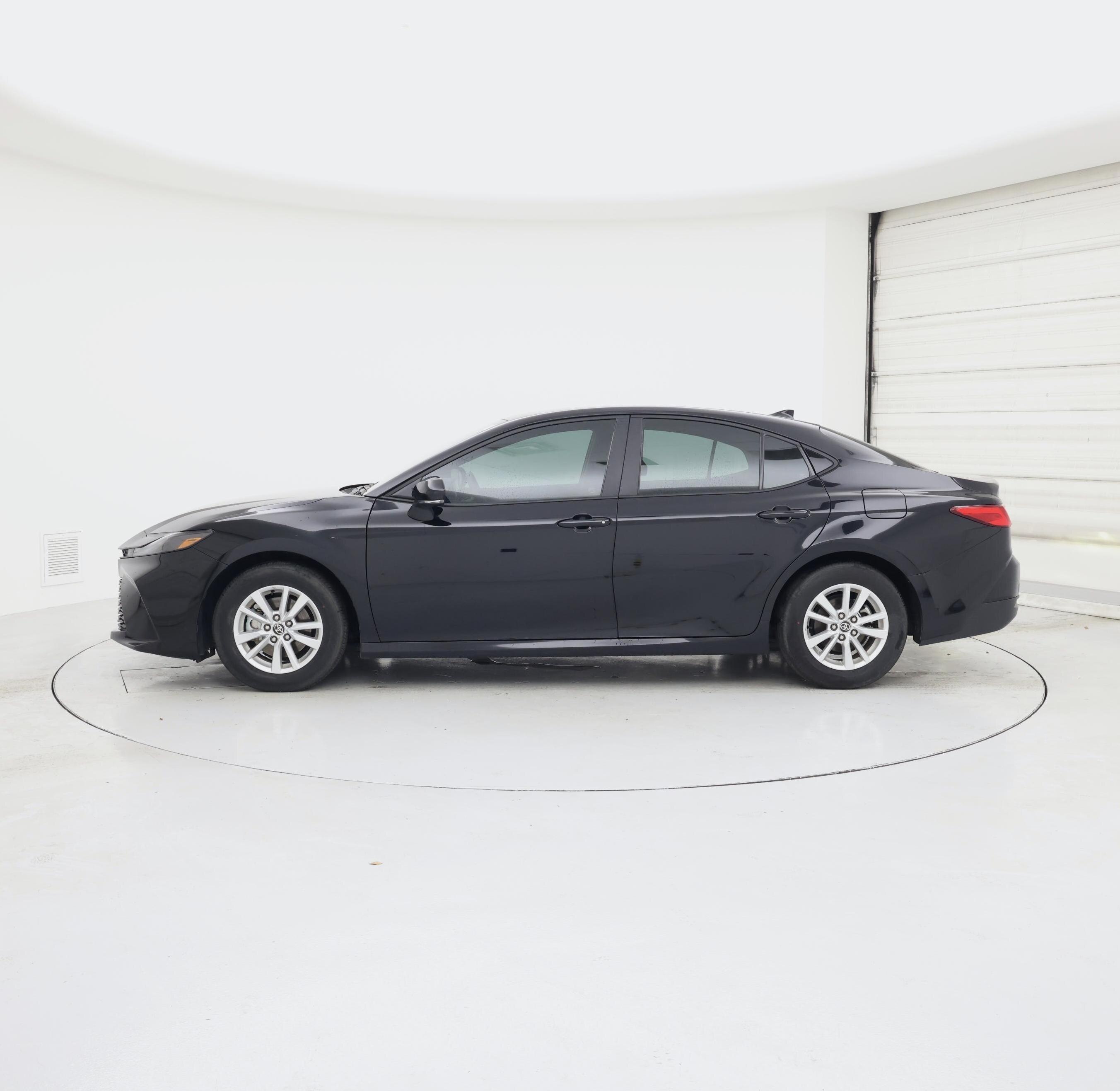 Thumbnail: 2025 Toyota Camry - 3