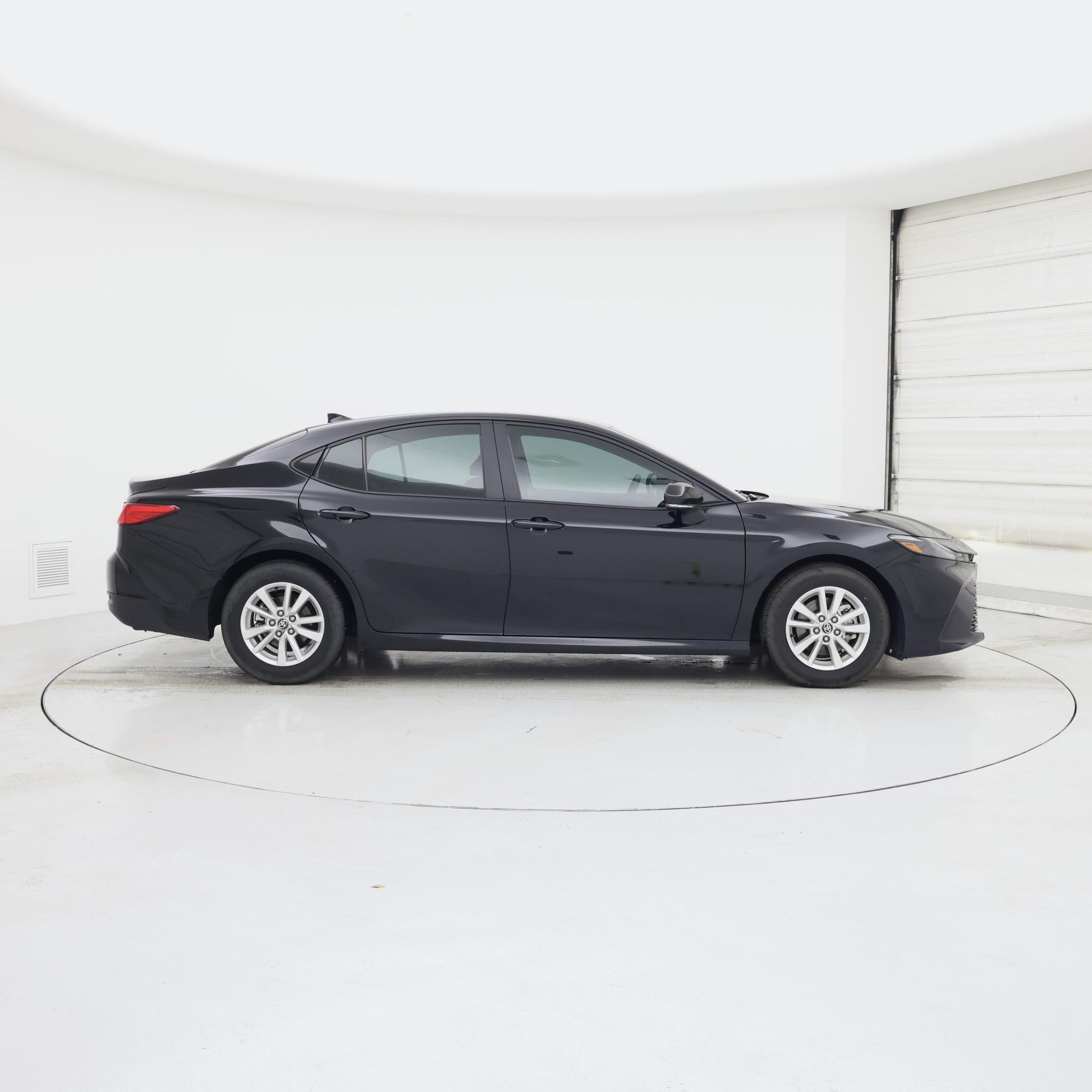 Thumbnail: 2025 Toyota Camry - 7